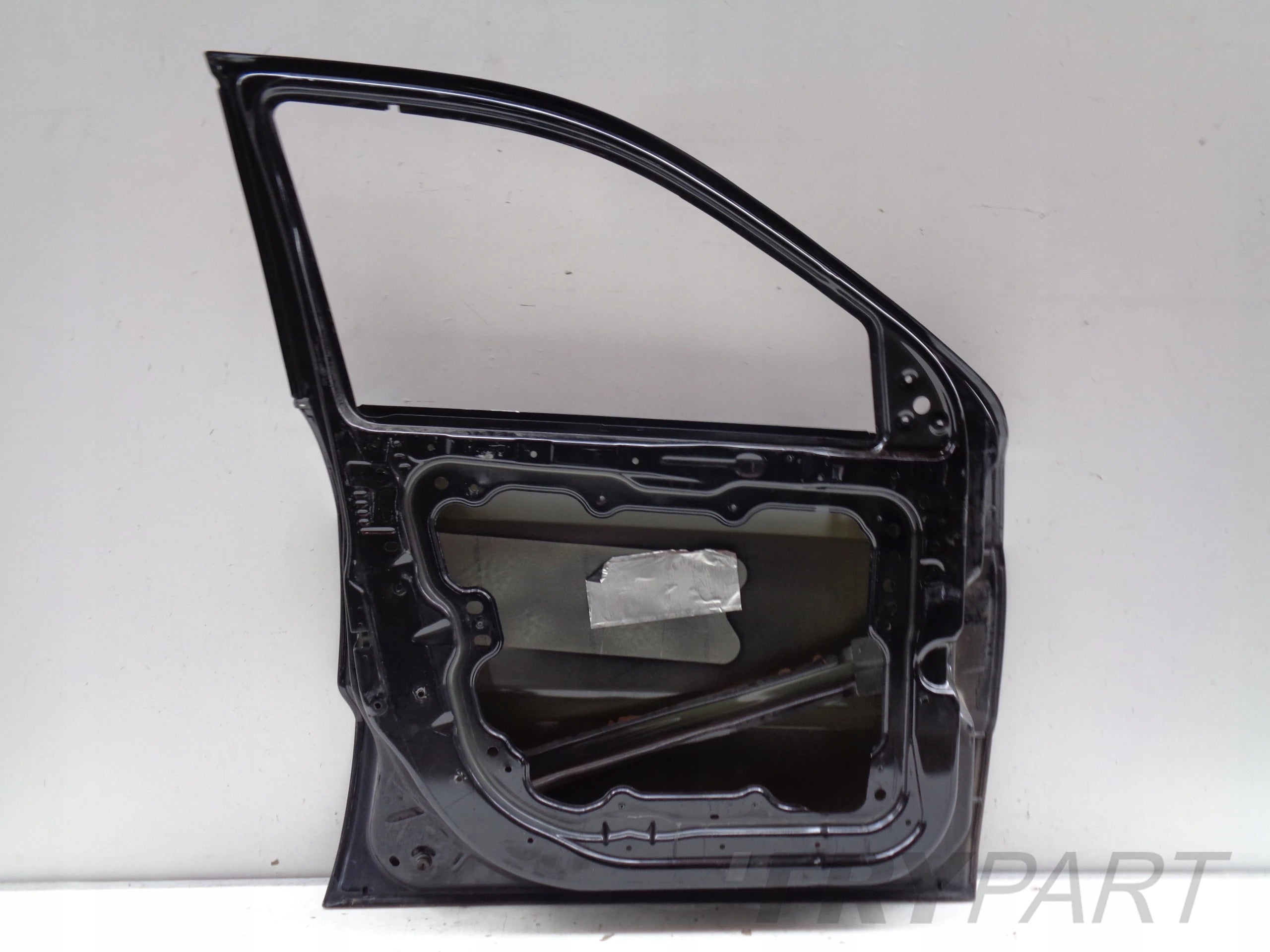 FRONT LEFT DOOR JEEP GRAND CHEROKEE WK2 13- NO. 46012