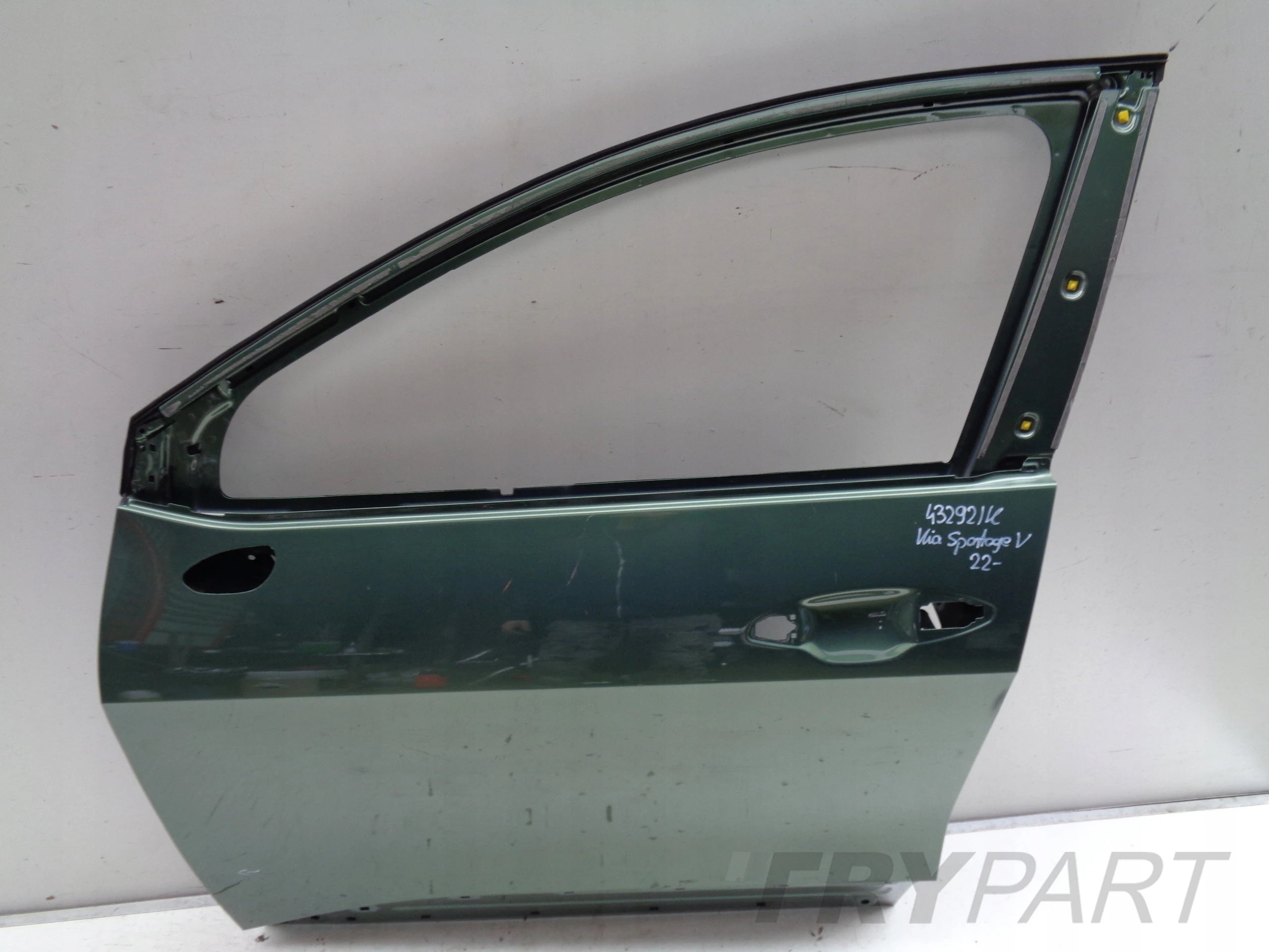 FRONT LEFT DOOR KIA SPORTAGE V 22- NO. 43292