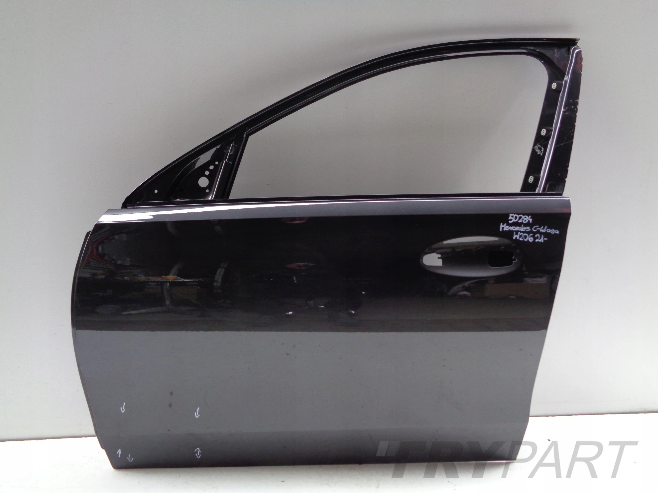 FRONT LEFT DOOR MERCEDES C-CLASS W206 21- NO. 50284