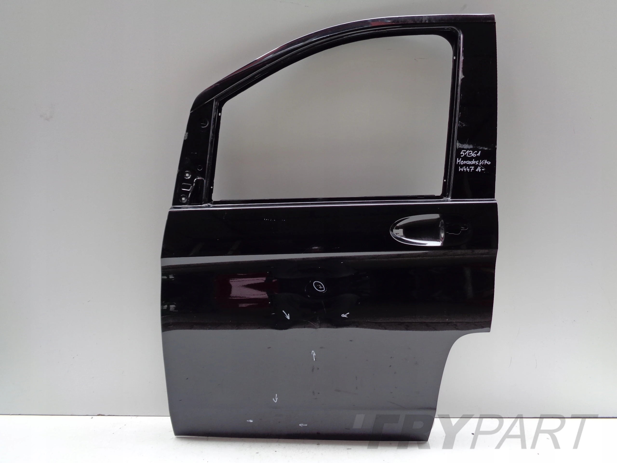 FRONT LEFT DOOR MERCEDES VITO V-CLASS W447 14- NO. 51361