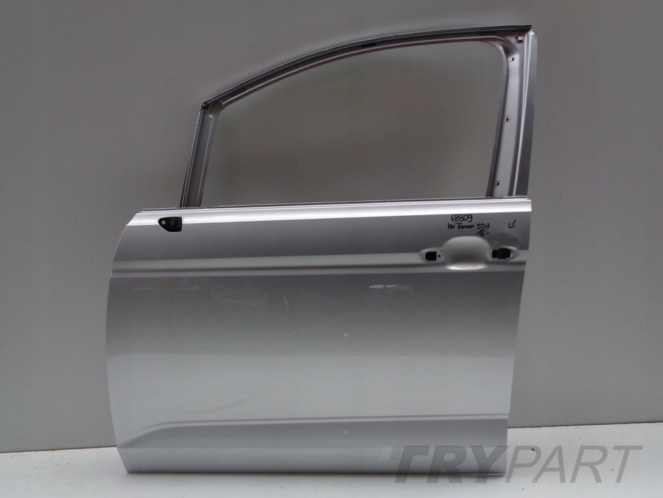FRONT LEFT DOOR VW TOURAN 5TA 16- NO. 48809