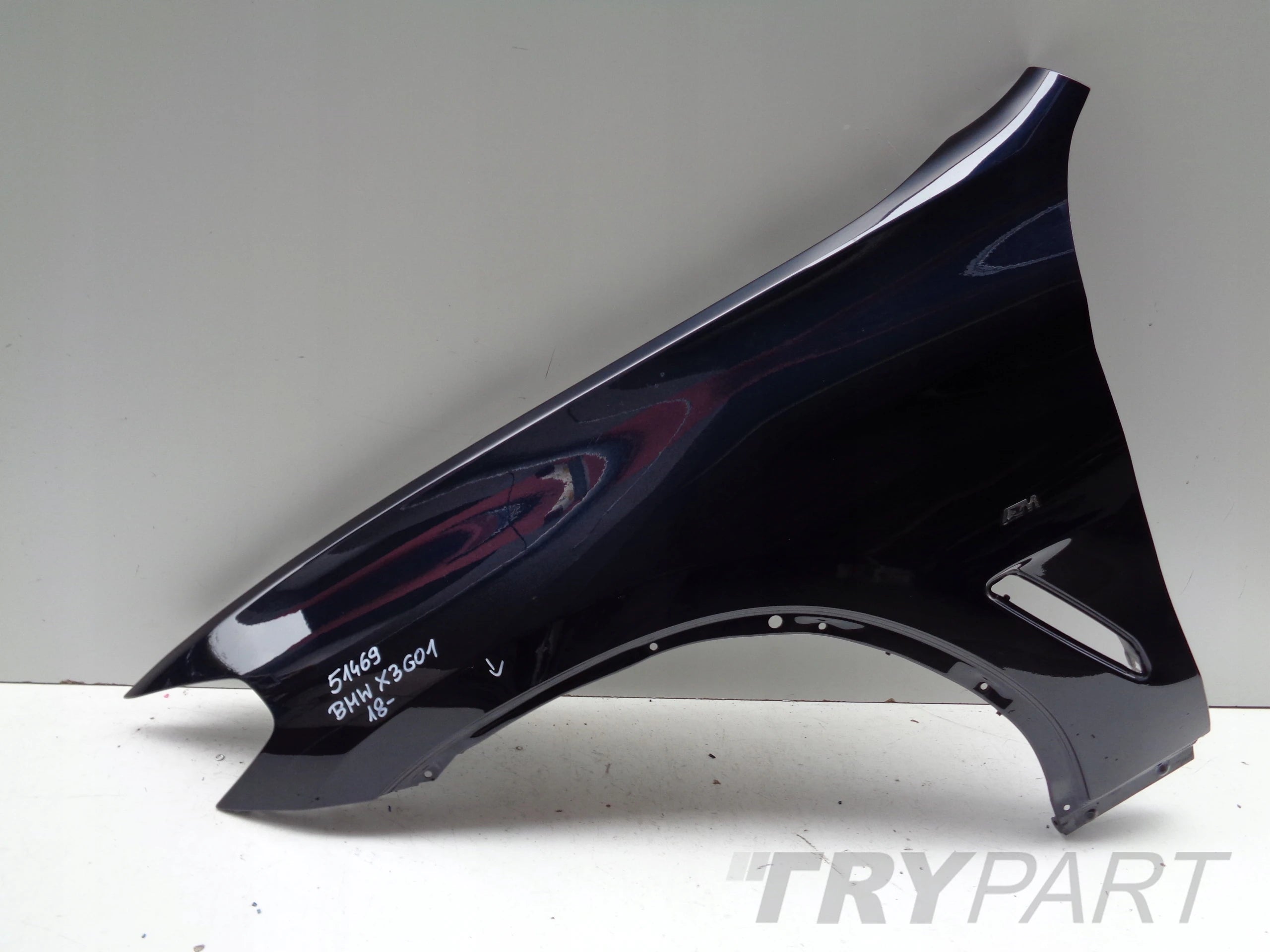 FRONT LEFT FENDER BMW X3 G01 18- NO. 51469