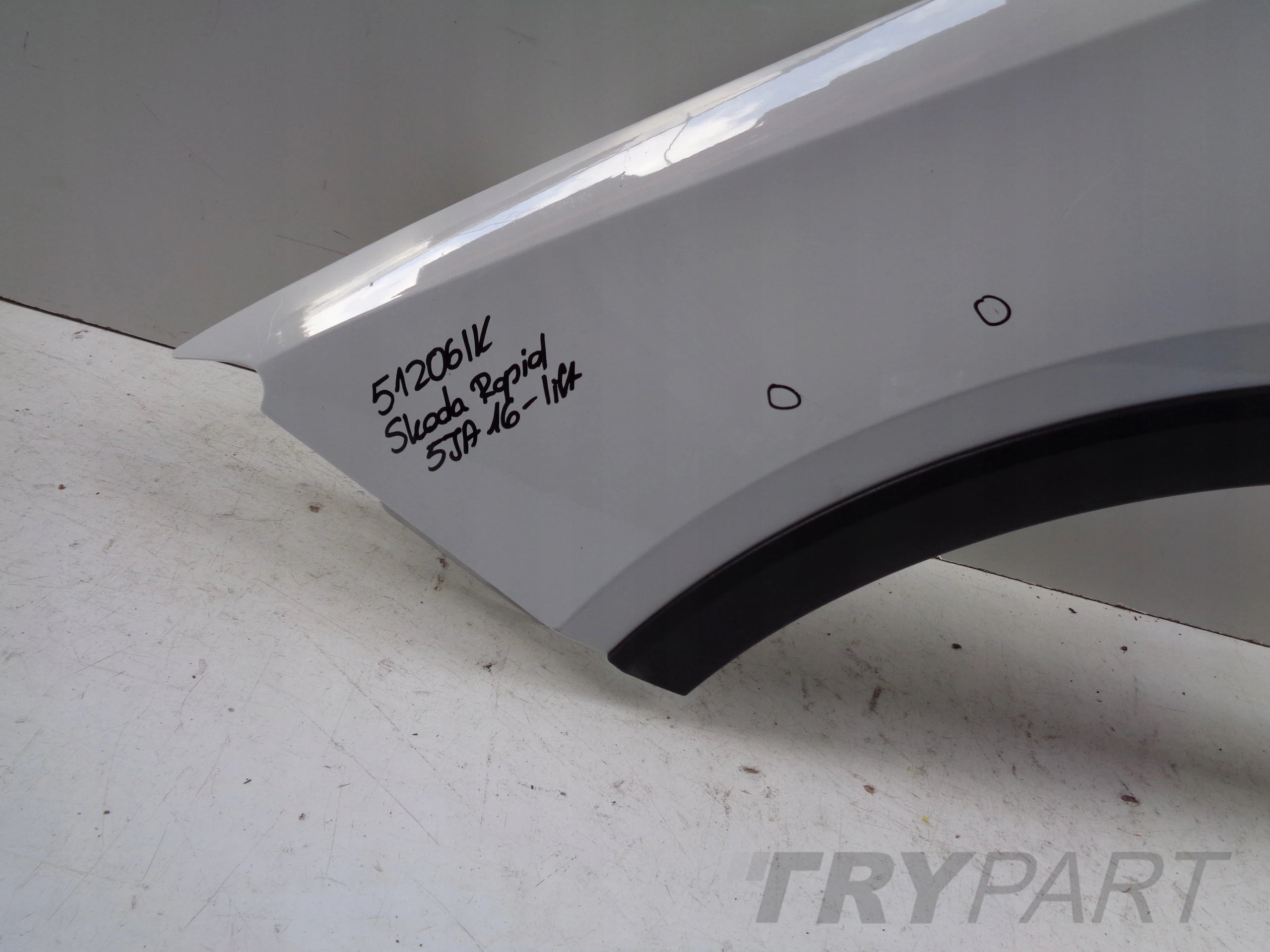 FRONT LEFT FENDER SKODA RAPID 5JA 16- LIFT SCOUT NO 51206