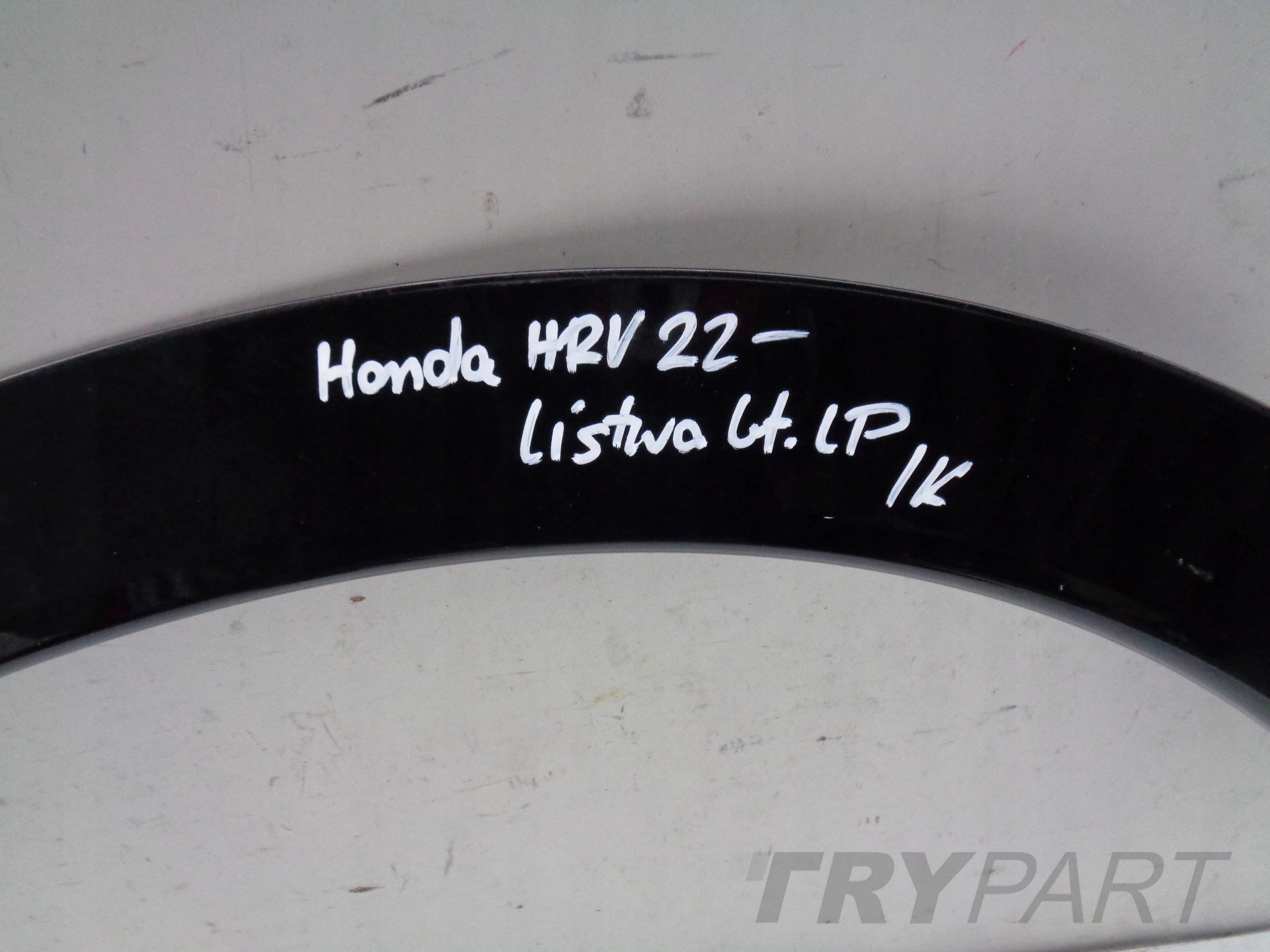 FRONT LEFT FENDER TRIM HONDA HRV III 21-