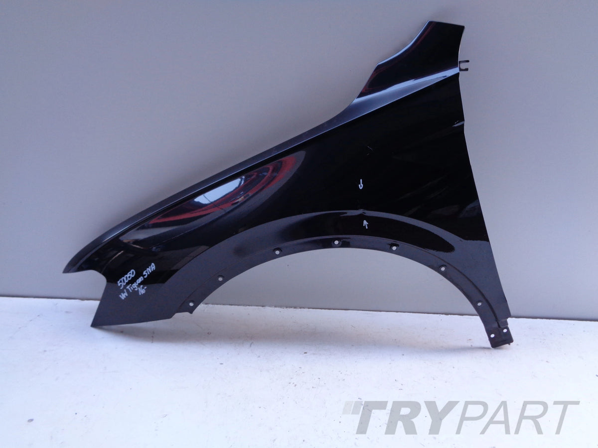FRONT LEFT FENDER VW TIGUAN II 5NA 16- NO. 50050