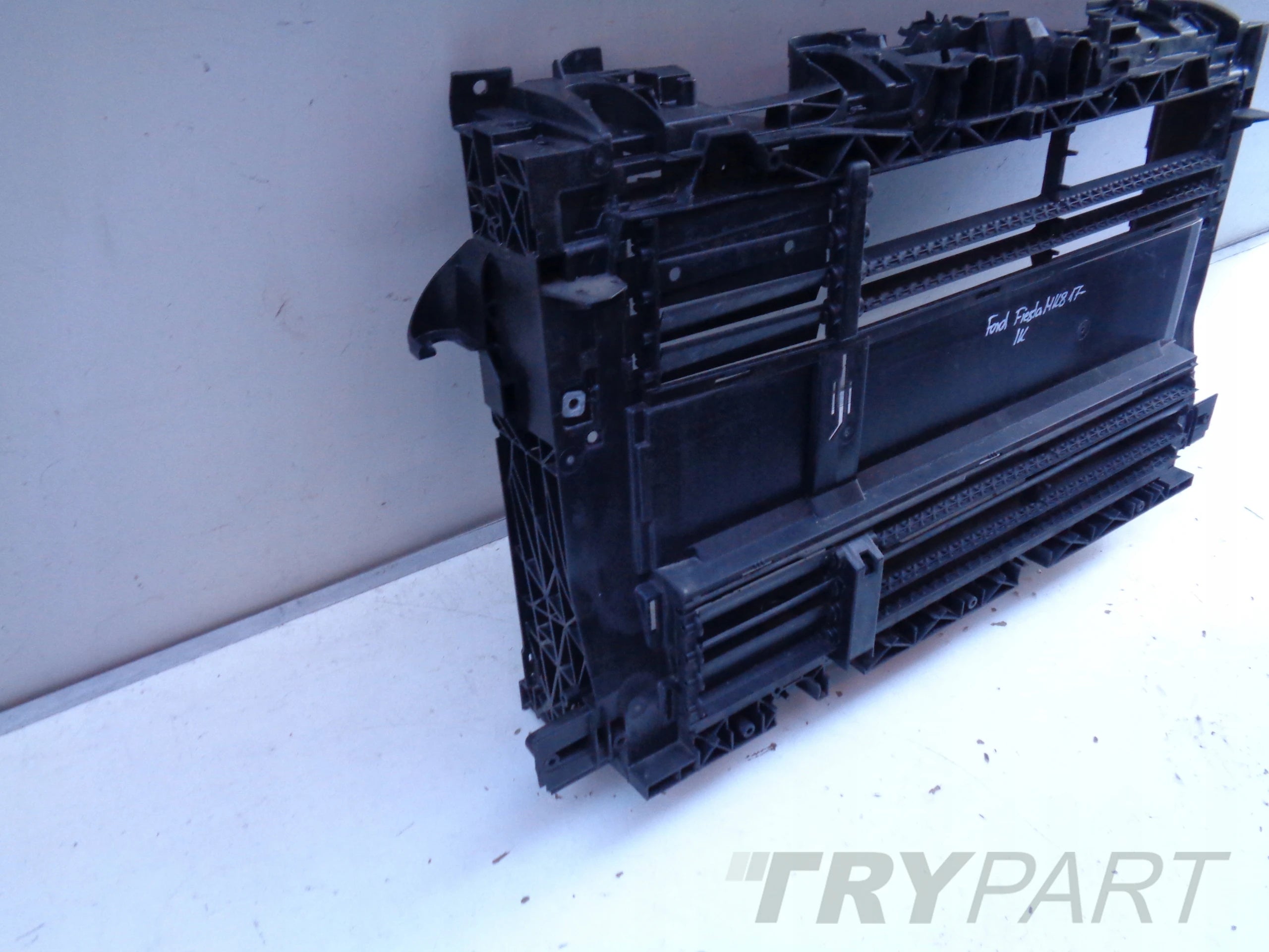 FRONT PANEL REINFORCEMENT FORD FIESTA MK8 17-
