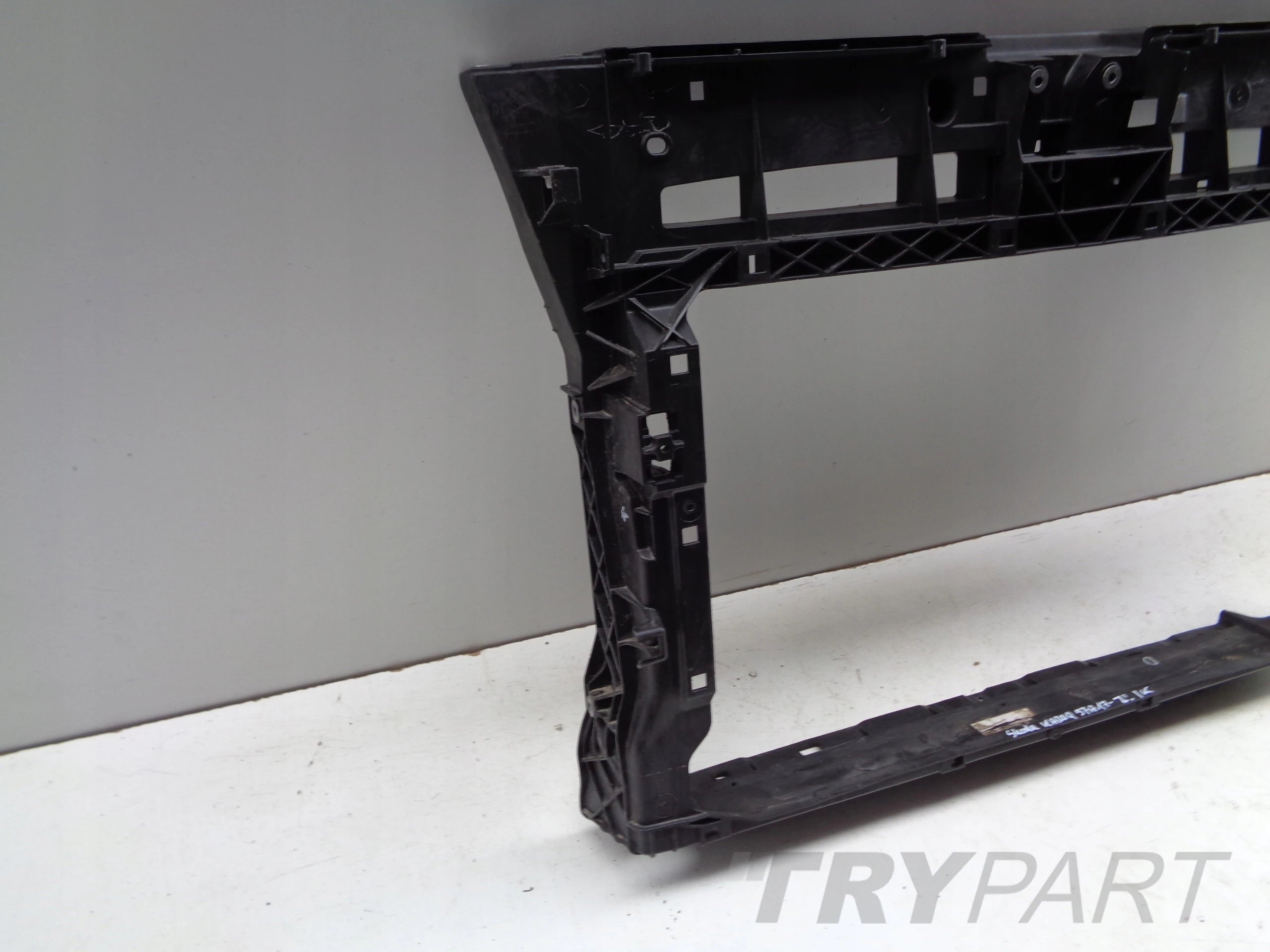 FRONT PANEL REINFORCEMENT SKODA KAROQ 57A 17-