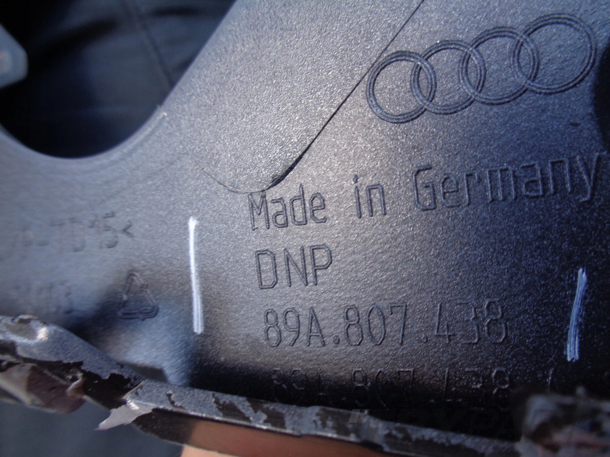 FRONT RIGHT BUMPER CORNER AUDI Q4 89A