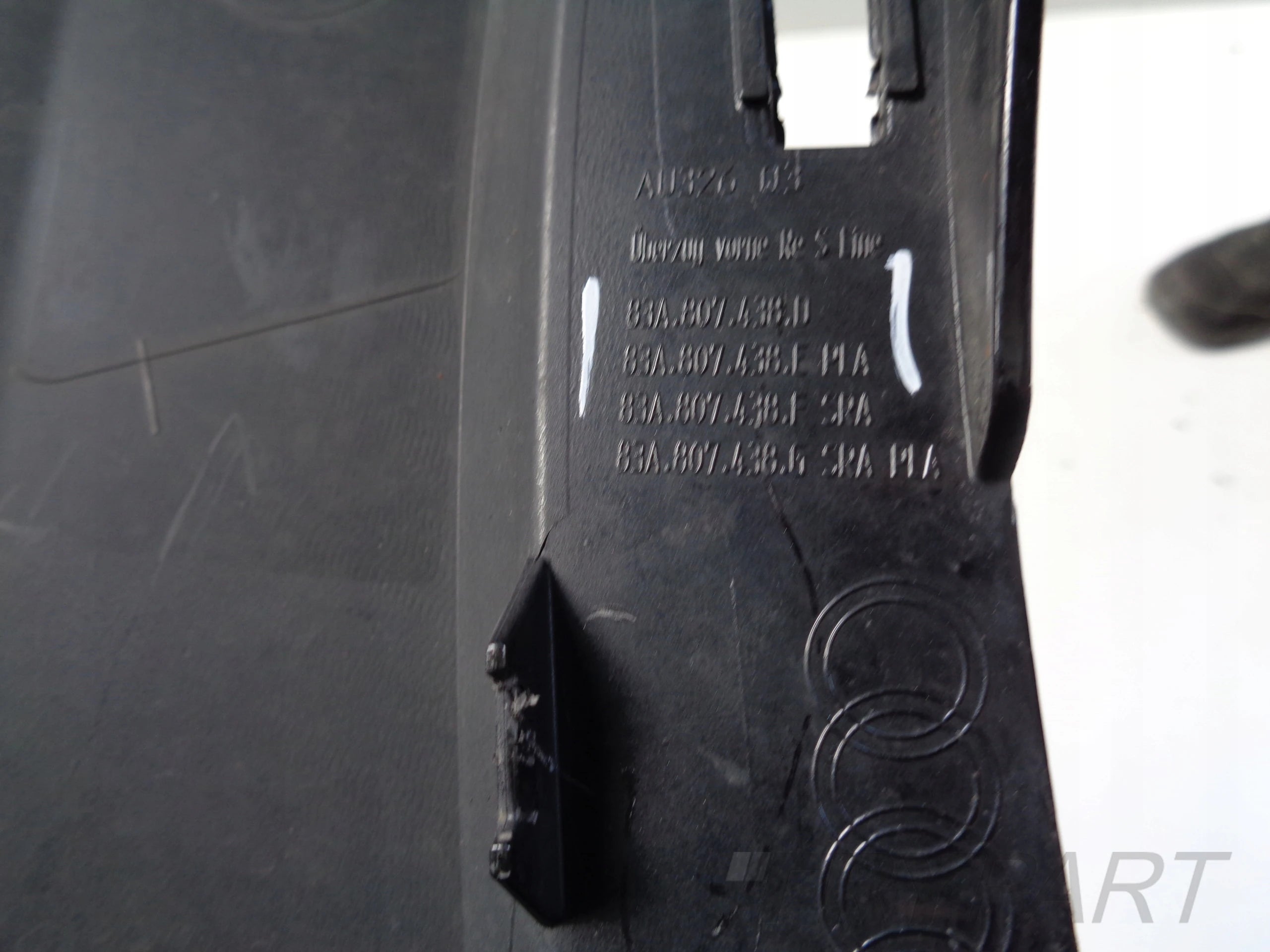 FRONT RIGHT BUMPER CORNER FOR AUDI Q3 II 83A 18- S-LINE