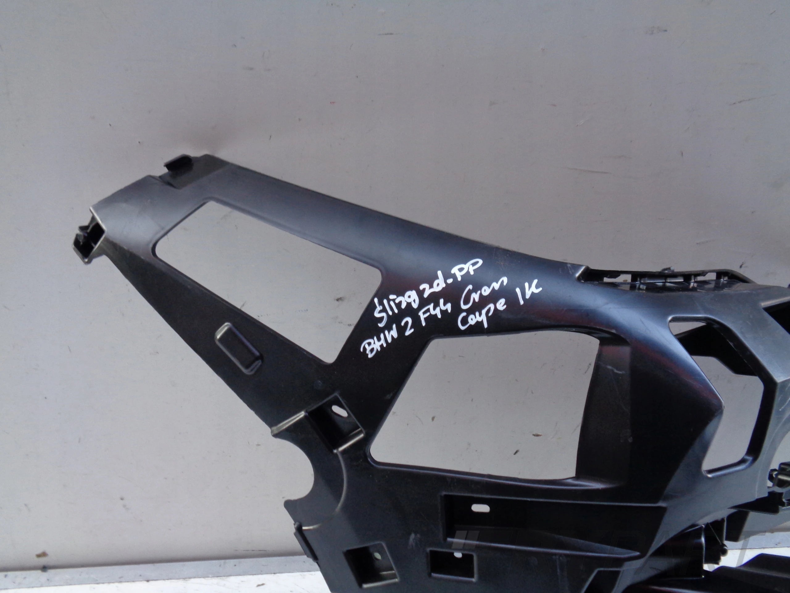 FRONT RIGHT BUMPER SLIDER FOR BMW 2 F44 GRAN COUPE