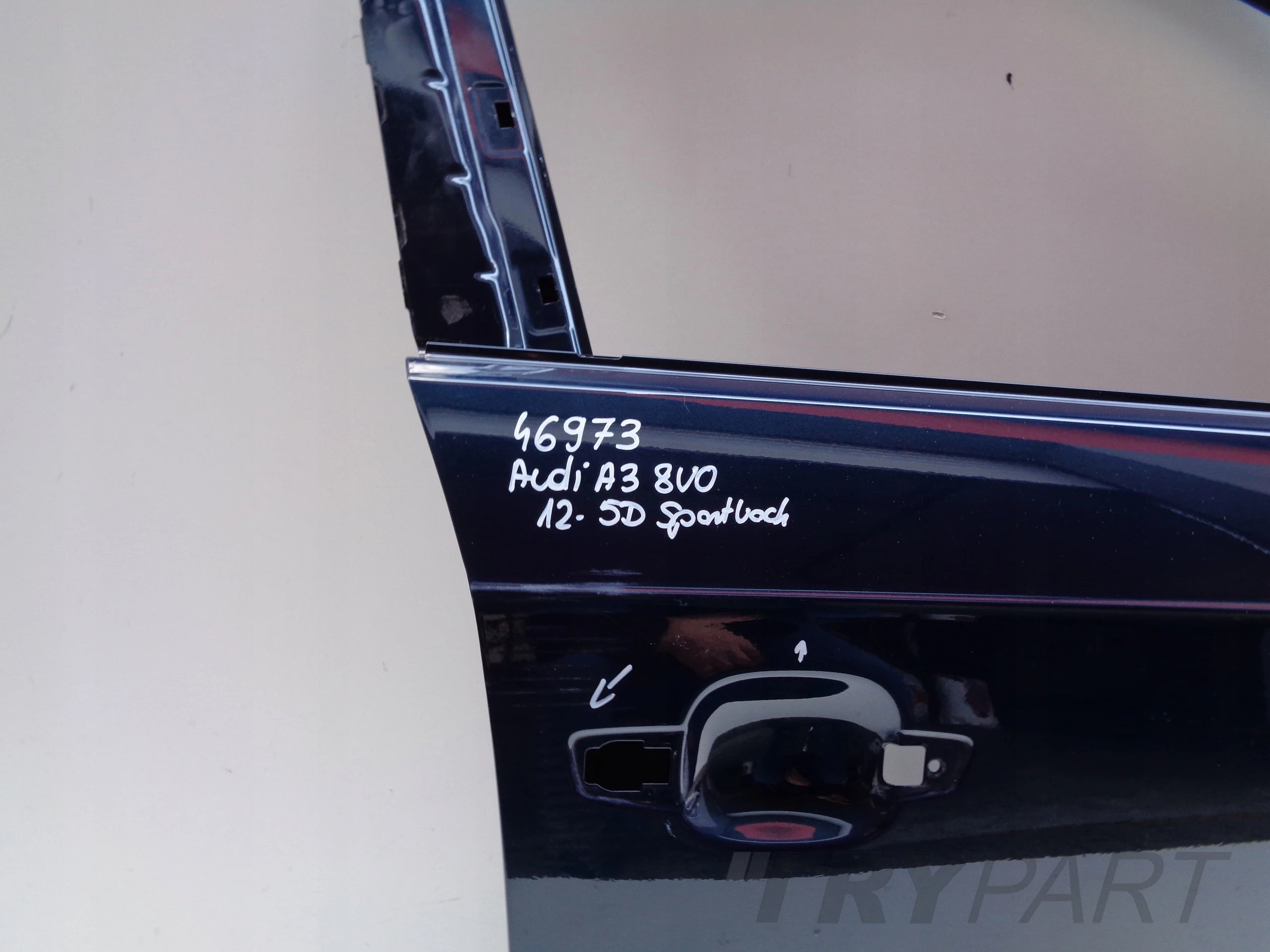 FRONT RIGHT DOOR AUDI A3 8V 8V0 12- 5D NO. 46973