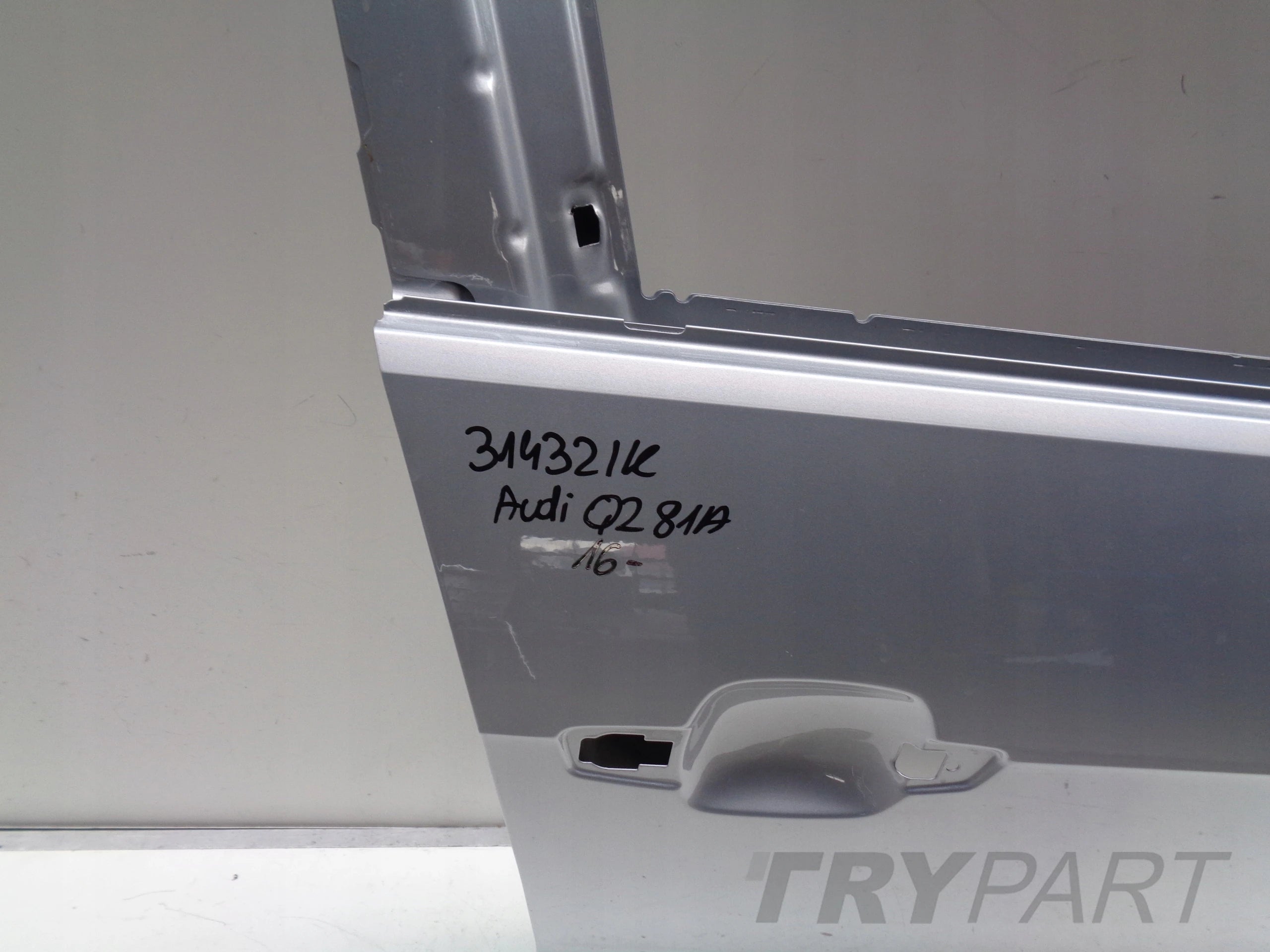 FRONT RIGHT DOOR AUDI Q2 81A 16- NR 31432
