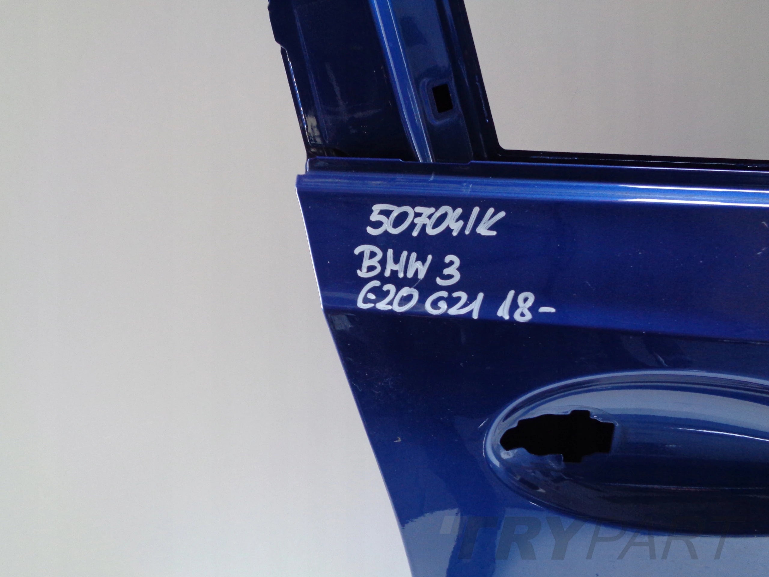 FRONT RIGHT DOOR BMW 3 G20 G21 18- NO. 50704