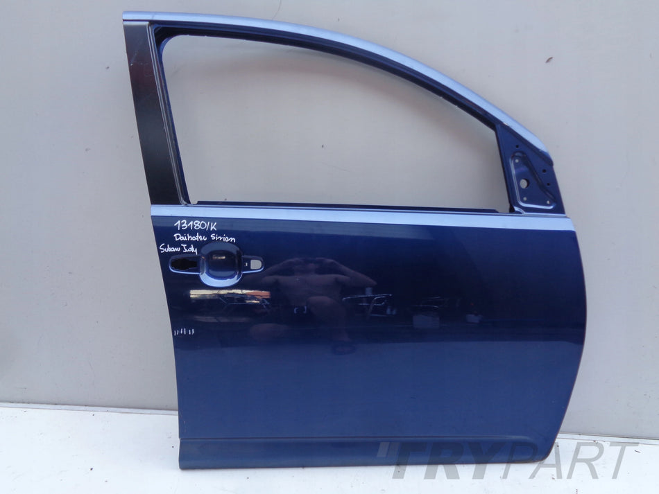 FRONT RIGHT DOOR DAIHATSU SIRION SUBARU JUSTY