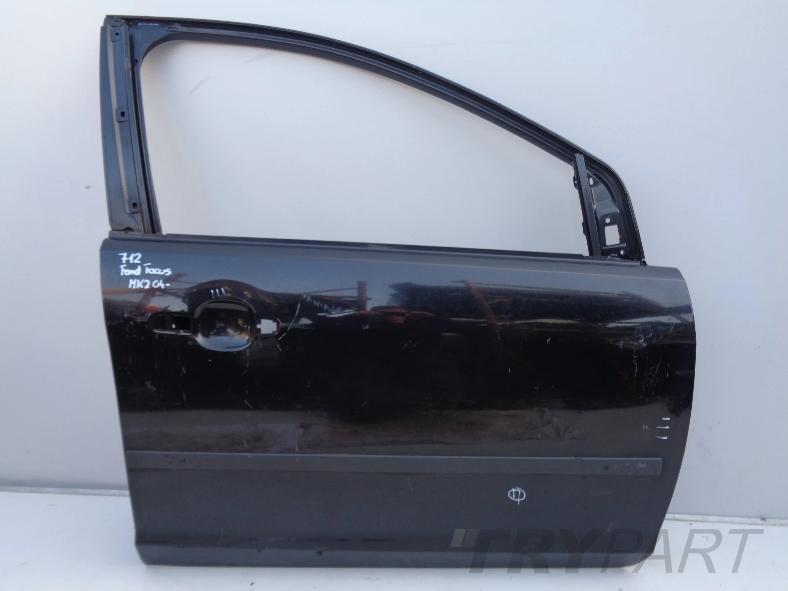 FRONT RIGHT DOOR FORD FOCUS MK2 04- NO. 712