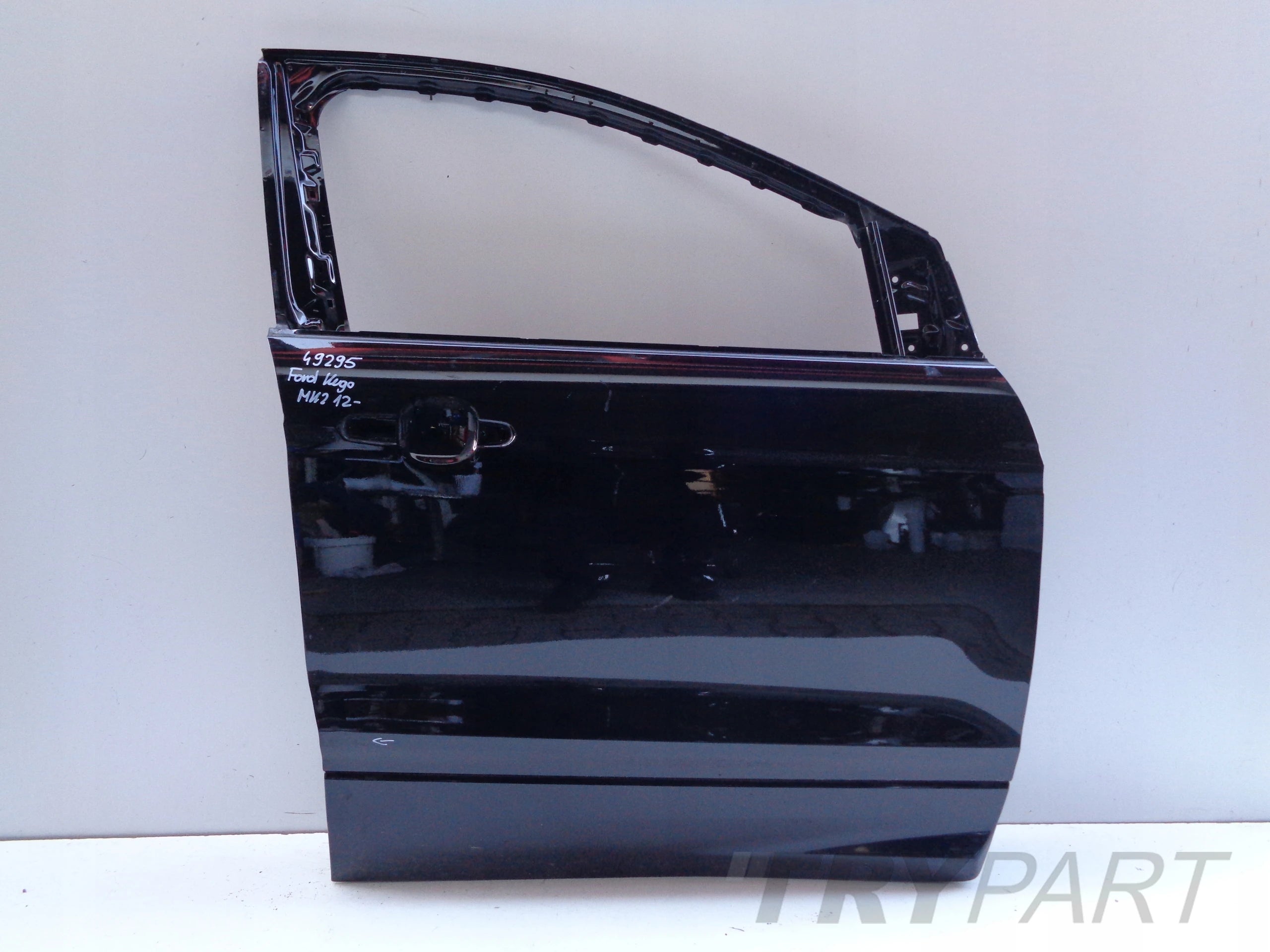FRONT RIGHT DOOR FORD KUGA MK2 12- NO. 49295