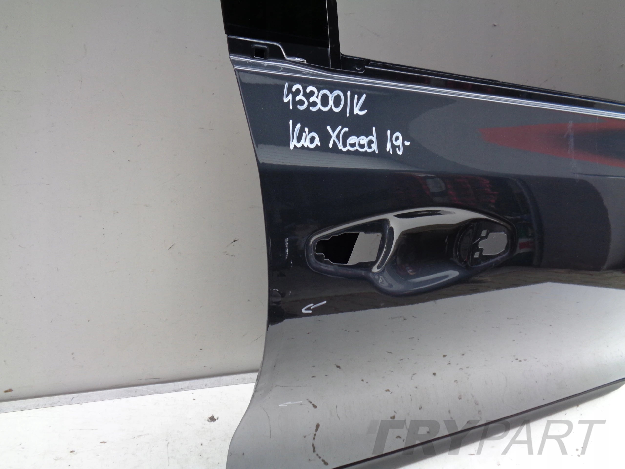 FRONT RIGHT DOOR KIA XCEED X-CEED 19- NO. 43300