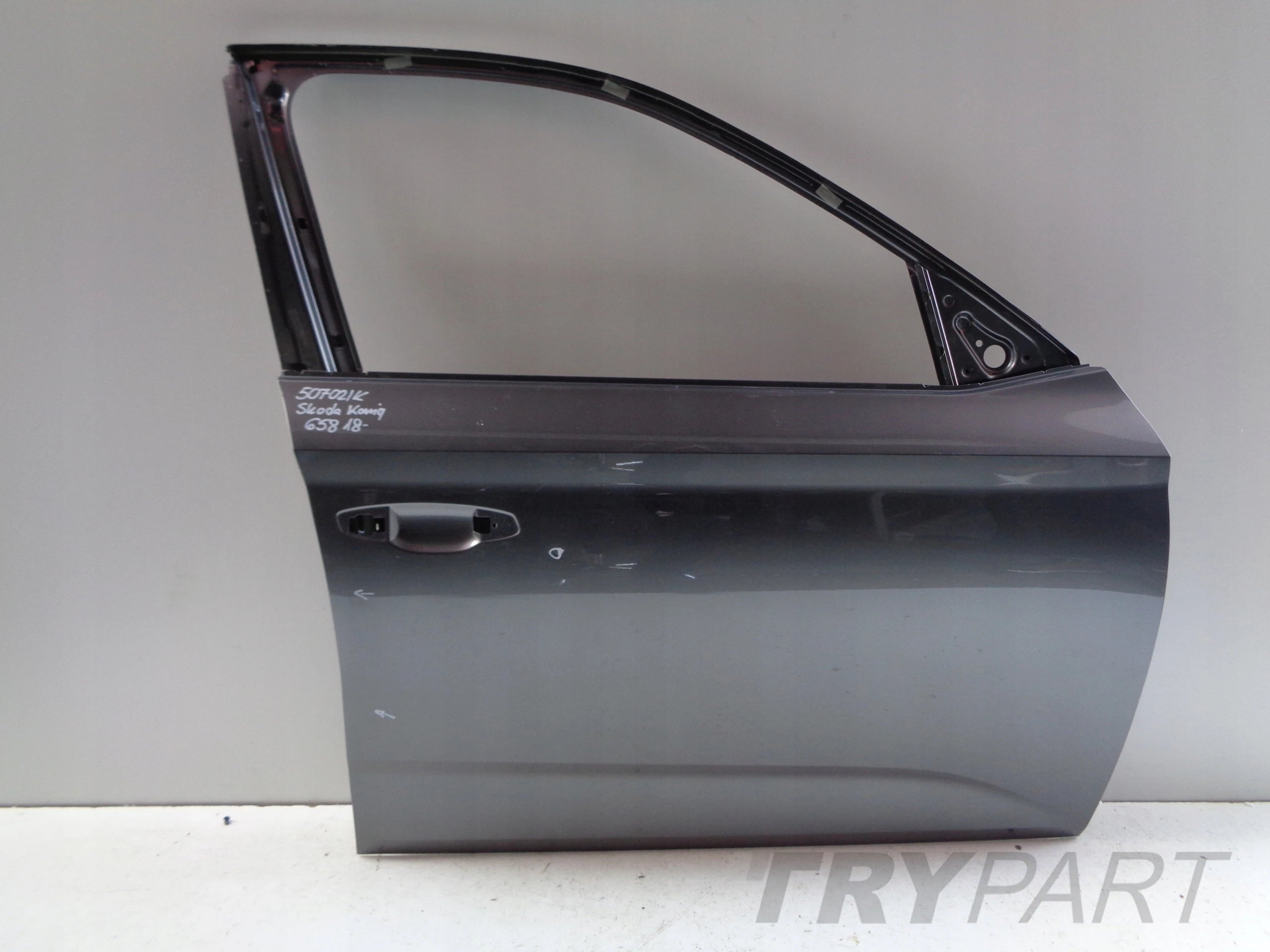 FRONT RIGHT DOOR SKODA KAMIQ 658 18- NO. 50702