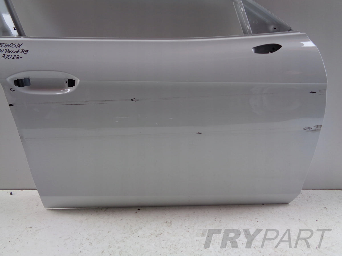 FRONT RIGHT DOOR VW PASSAT B9 3J 3J0 23- SKODA SUPERB IV NO. 50705