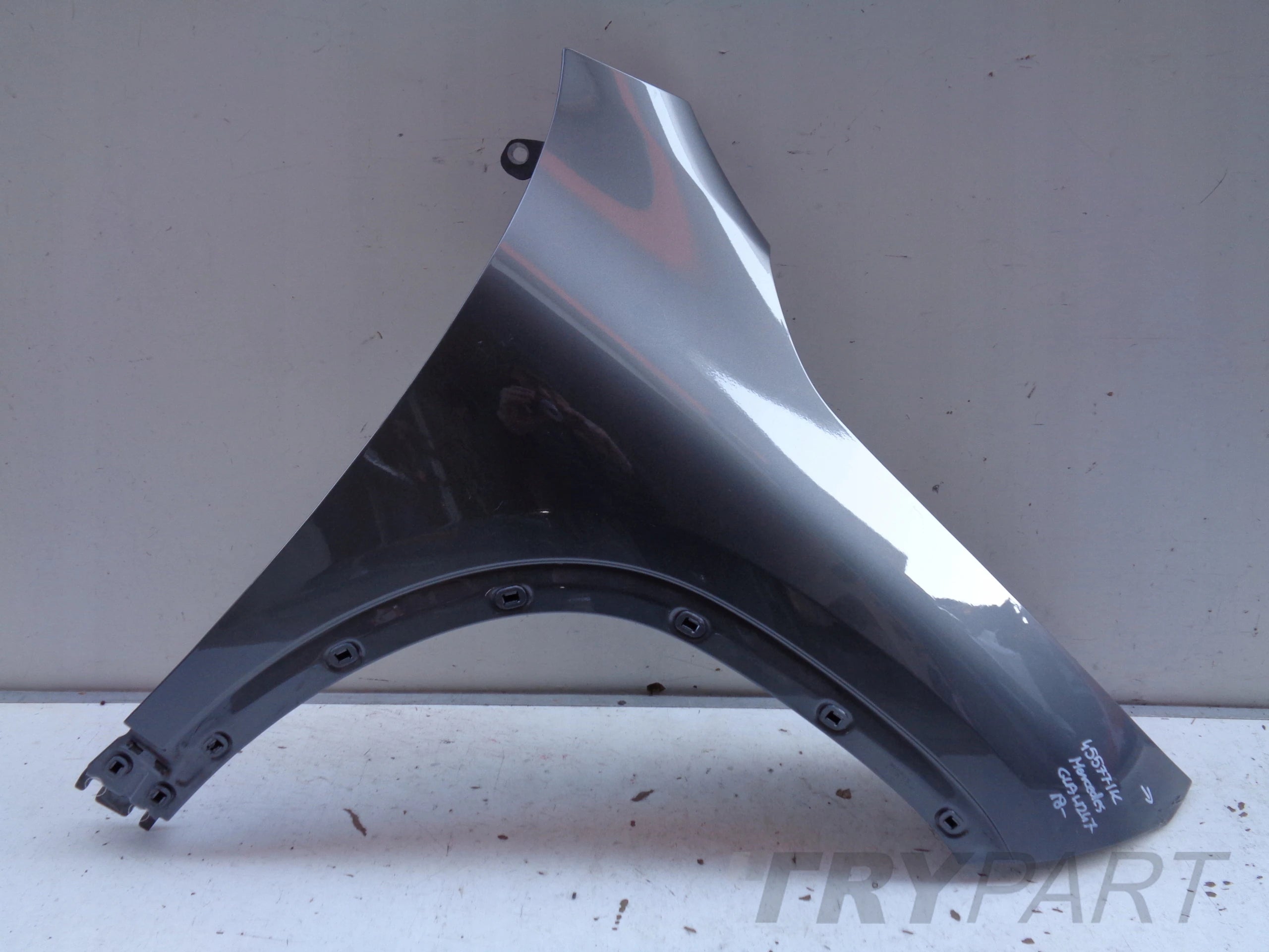 FRONT RIGHT FENDER MERCEDES GLA W247 18- NO. 45577