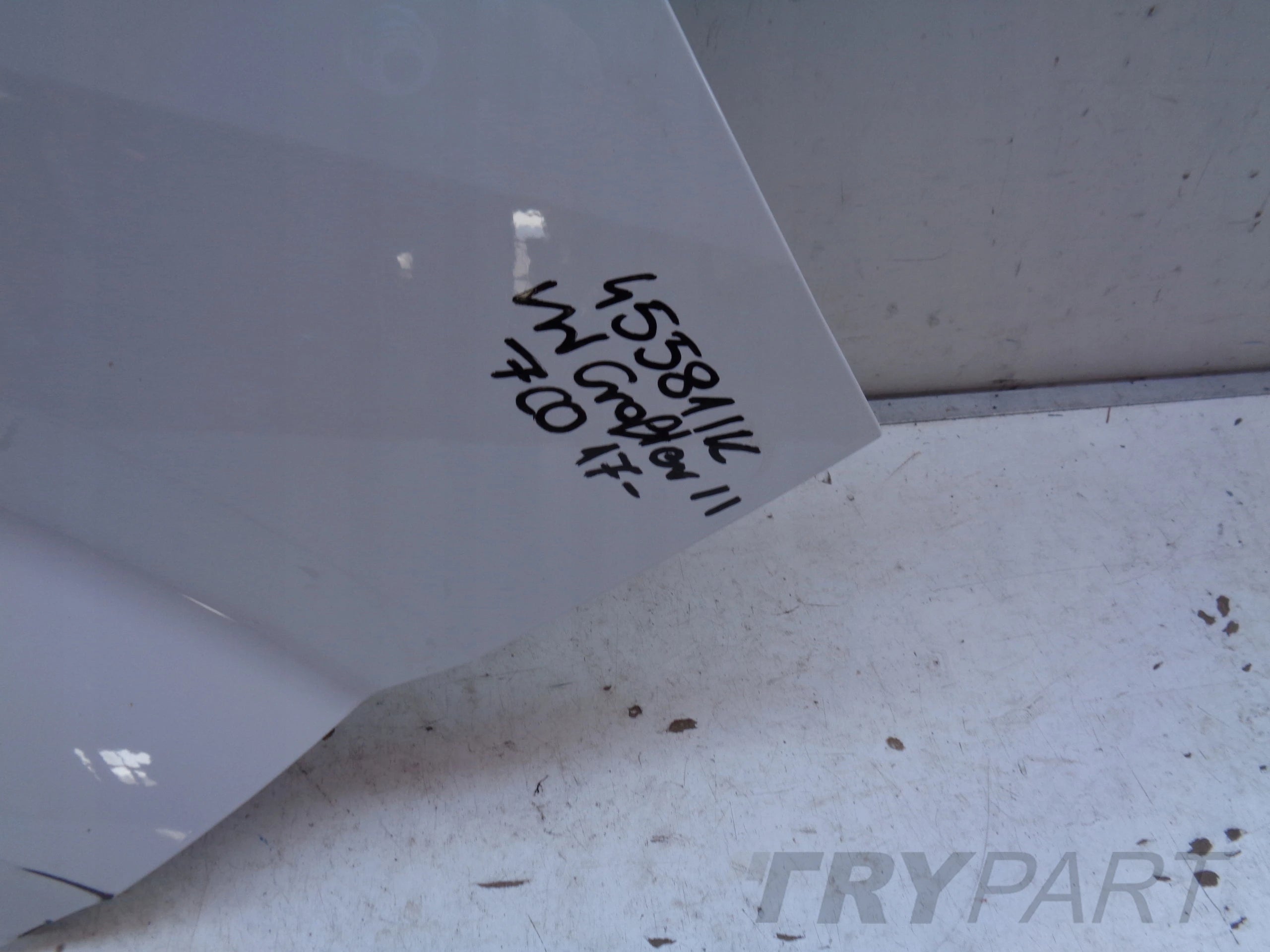 FRONT RIGHT FENDER VW CRAFTER II 7C 7C0 17- MAN TGE NO. 45581