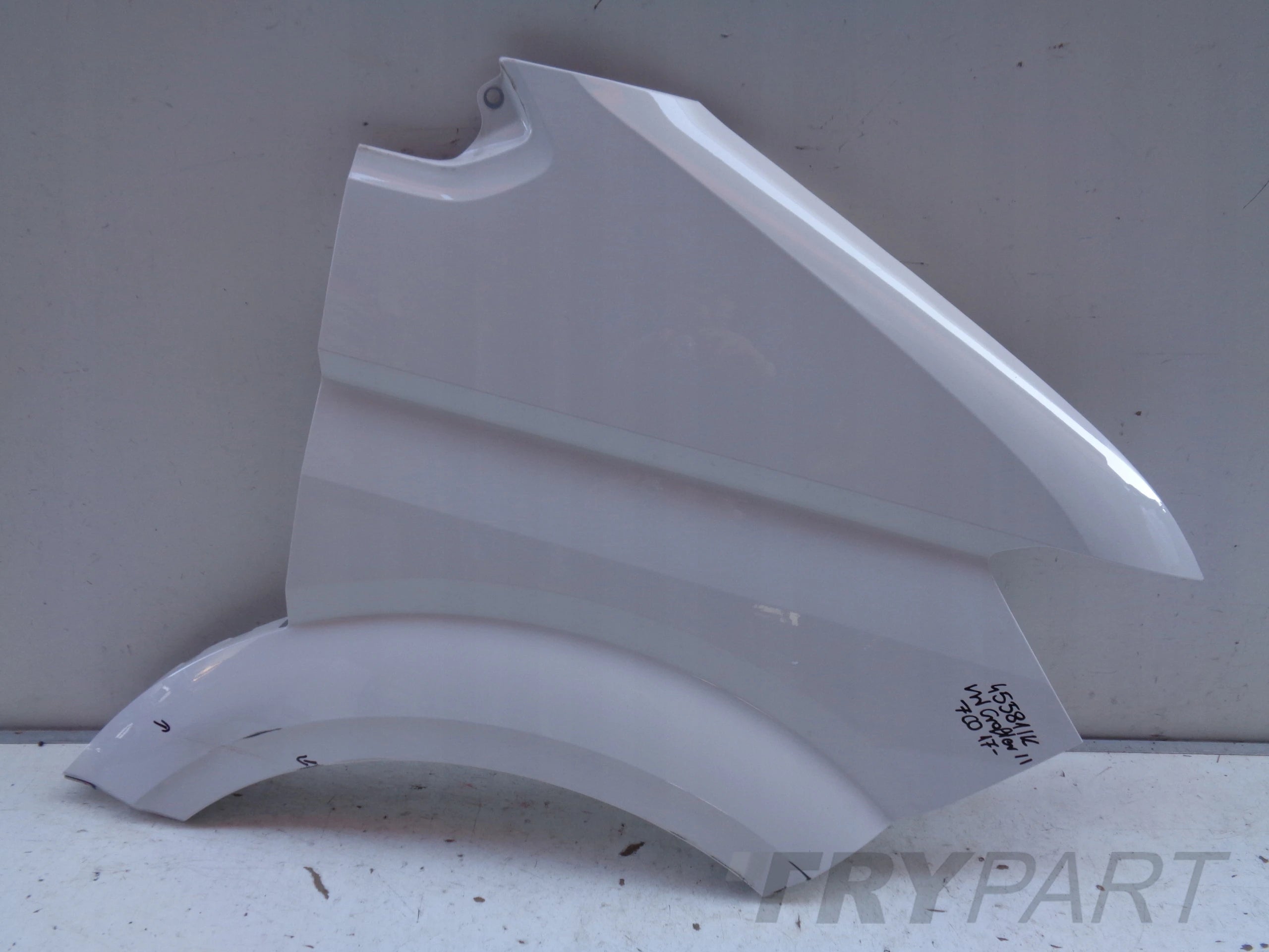 FRONT RIGHT FENDER VW CRAFTER II 7C 7C0 17- MAN TGE NO. 45581