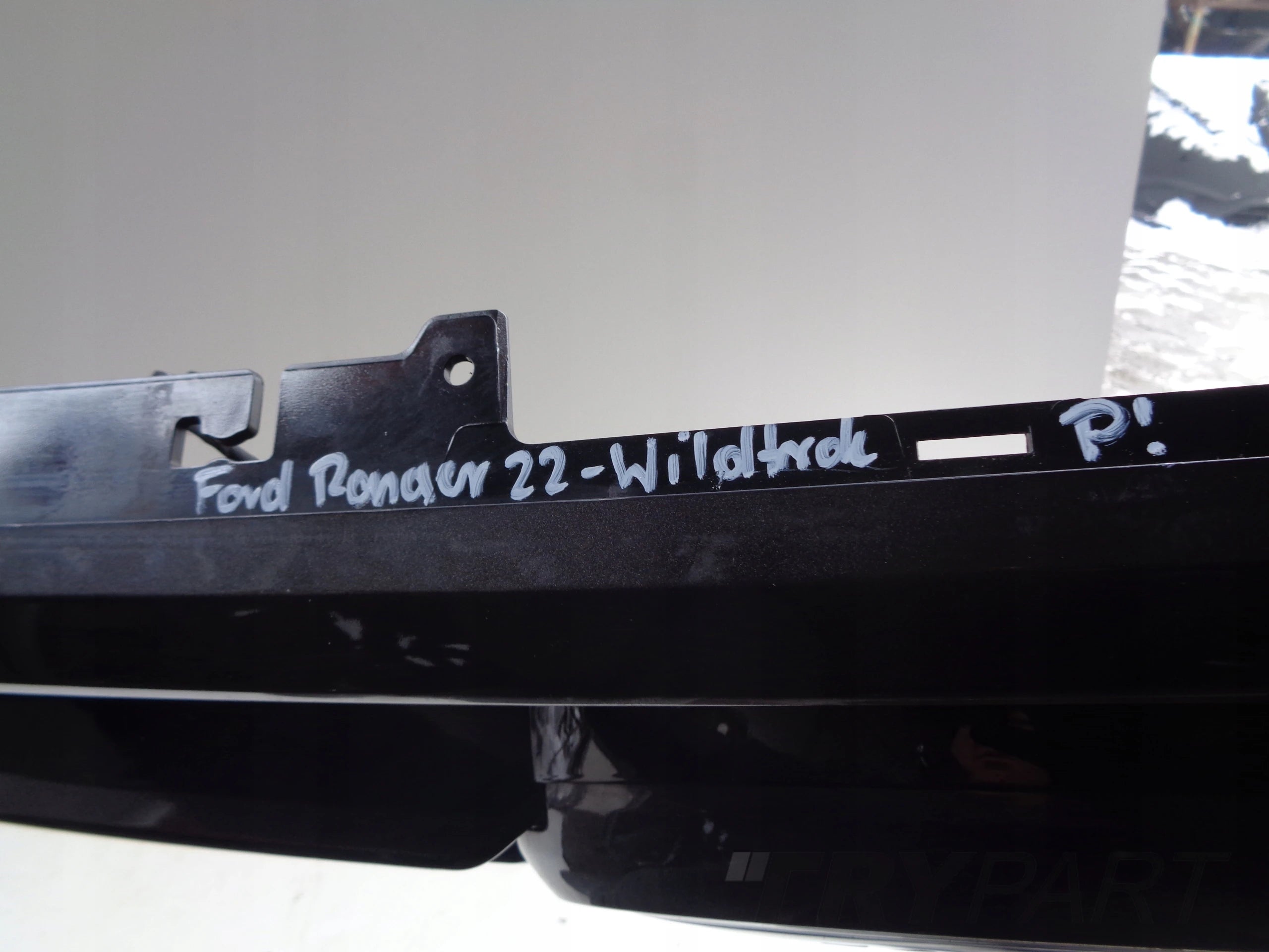 GRILL GRILLE FOR FORD RANGER VI 22- WILDTRAK CAMERA