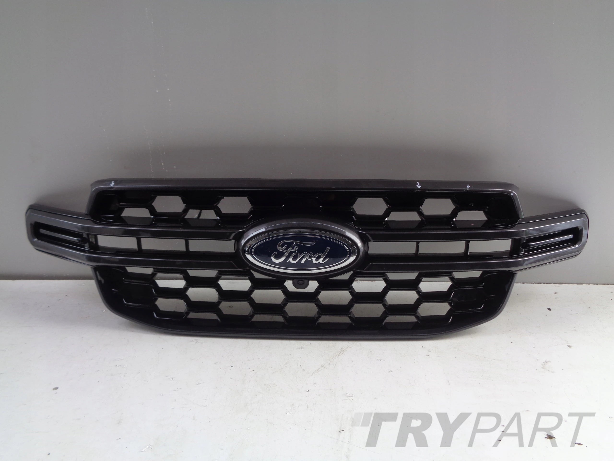 GRILL GRILLE FOR FORD RANGER VI 22- WILDTRAK CAMERA
