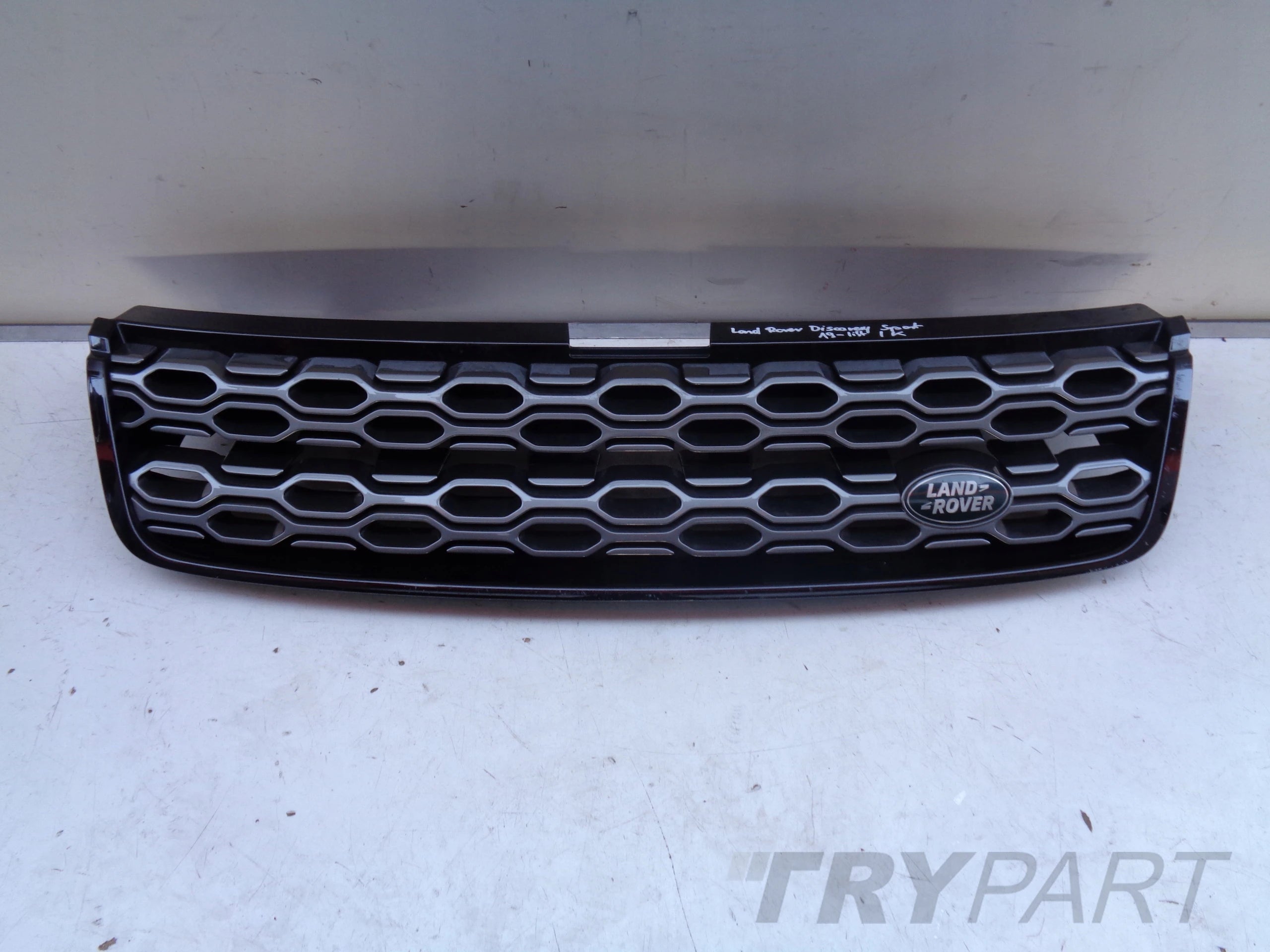 GRILL GRILLE FOR LAND ROVER DISCOVERY SPORT 18- LIFT DYNAMIC
