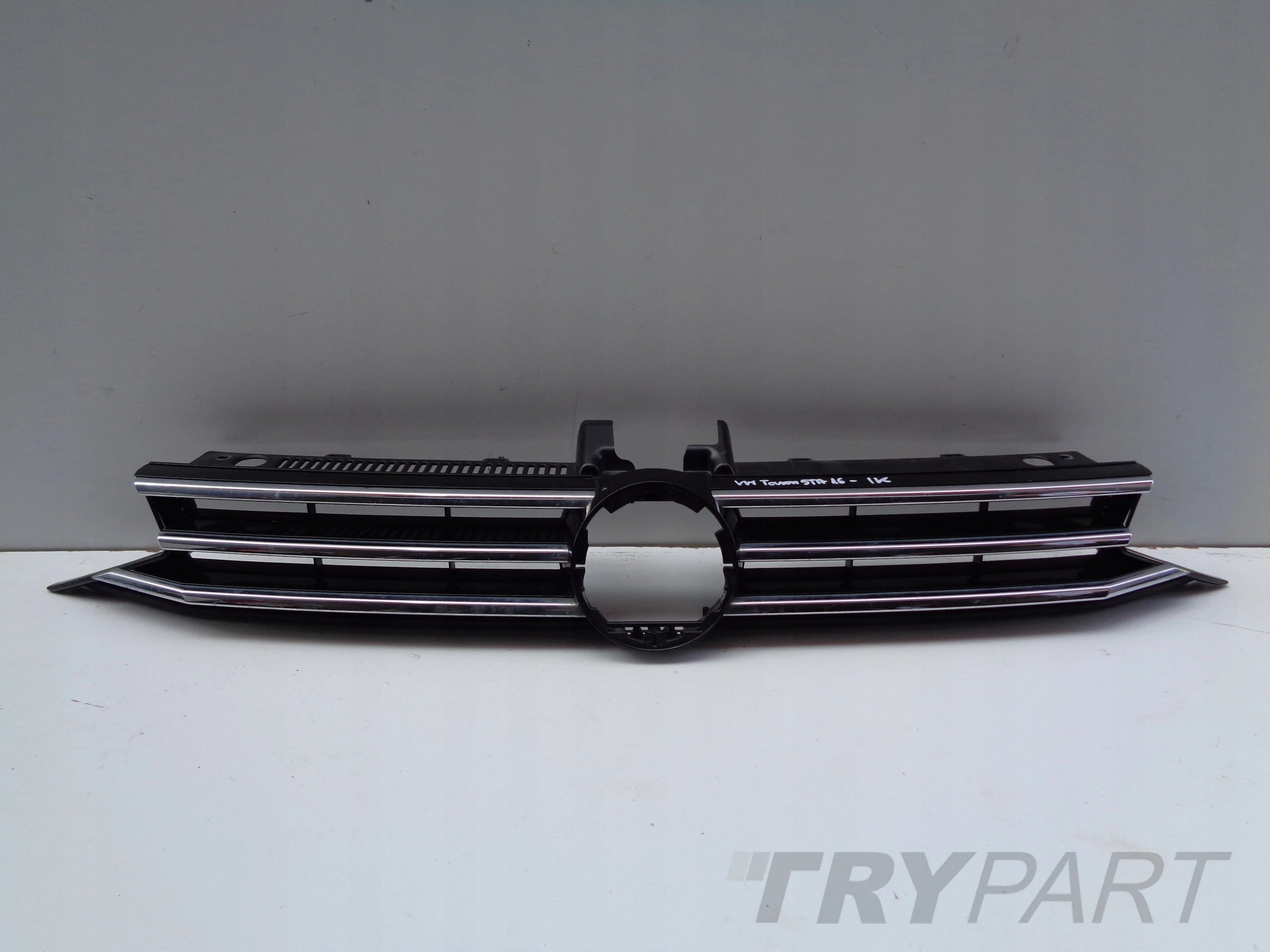 Grill Grille for VW Touran 5TA 16-
