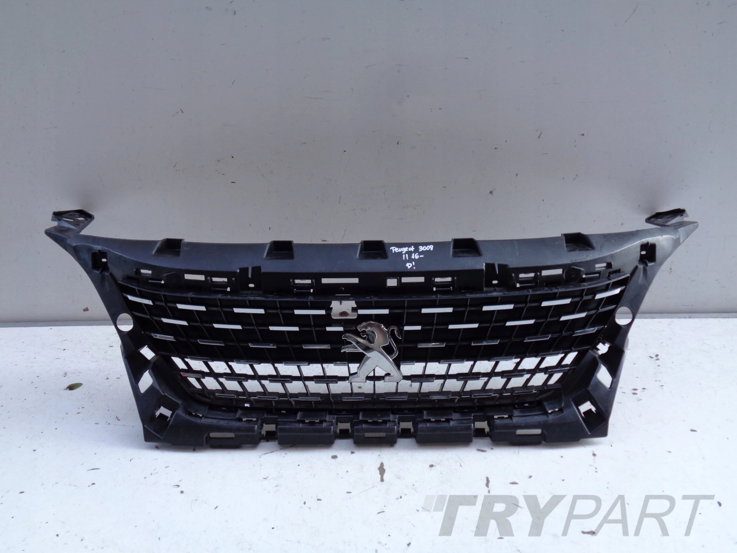 Grill Grille Frame PEUGEOT 3008 II 16-