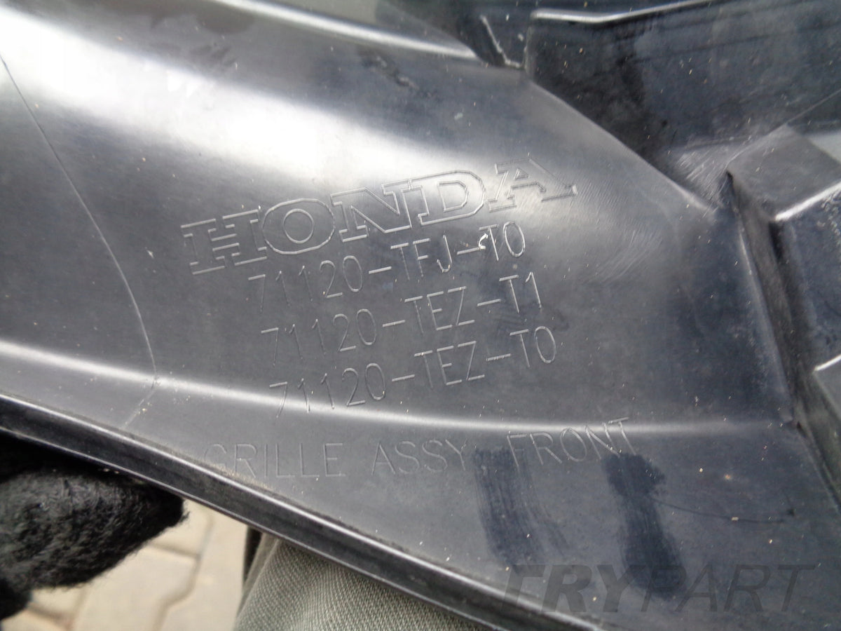 GRILLE ASSEMBLY HONDA CIVIC X 17-