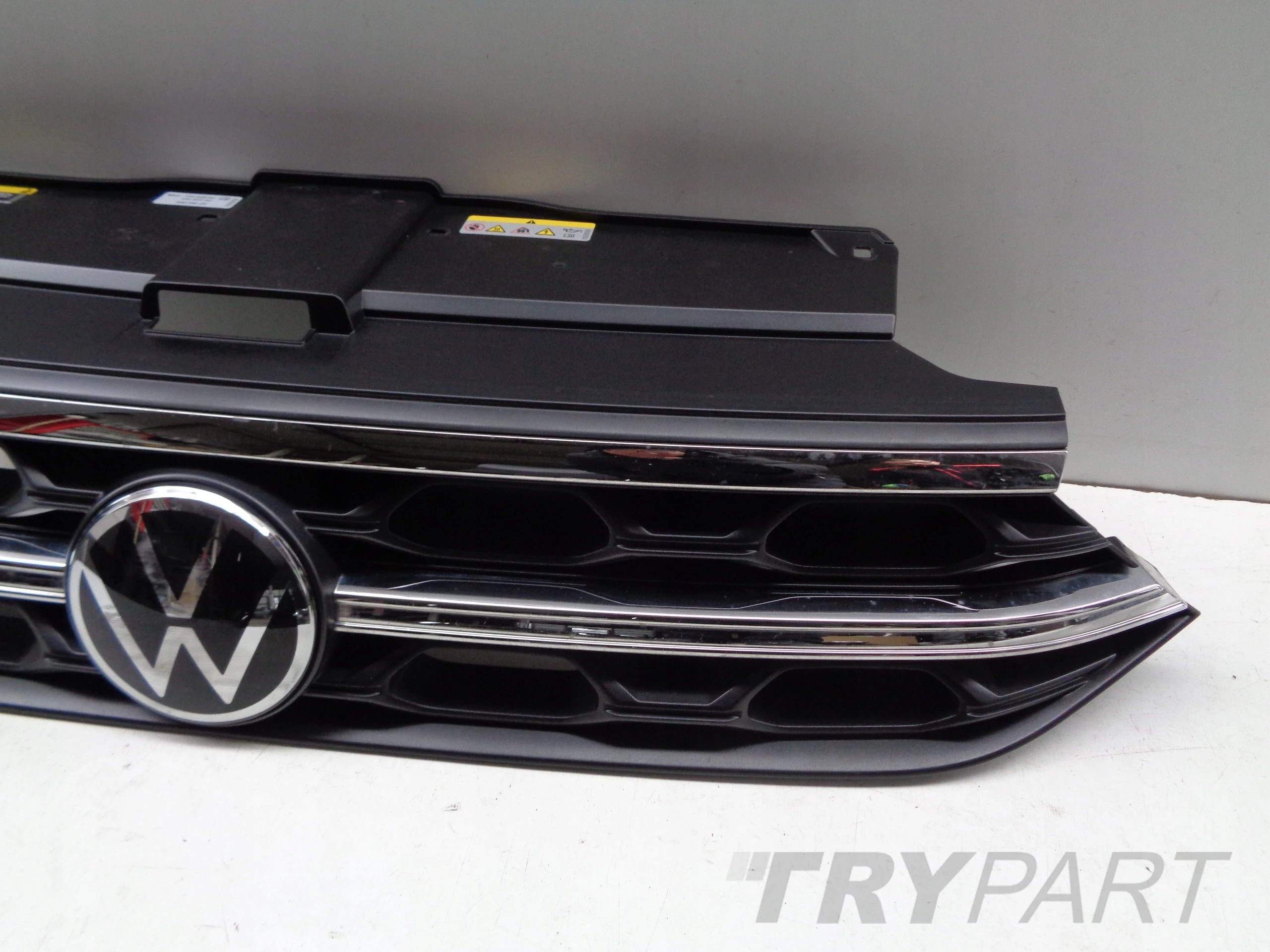 GRILLE ASSEMBLY VW T-ROC 2GA 21- FACELIFT