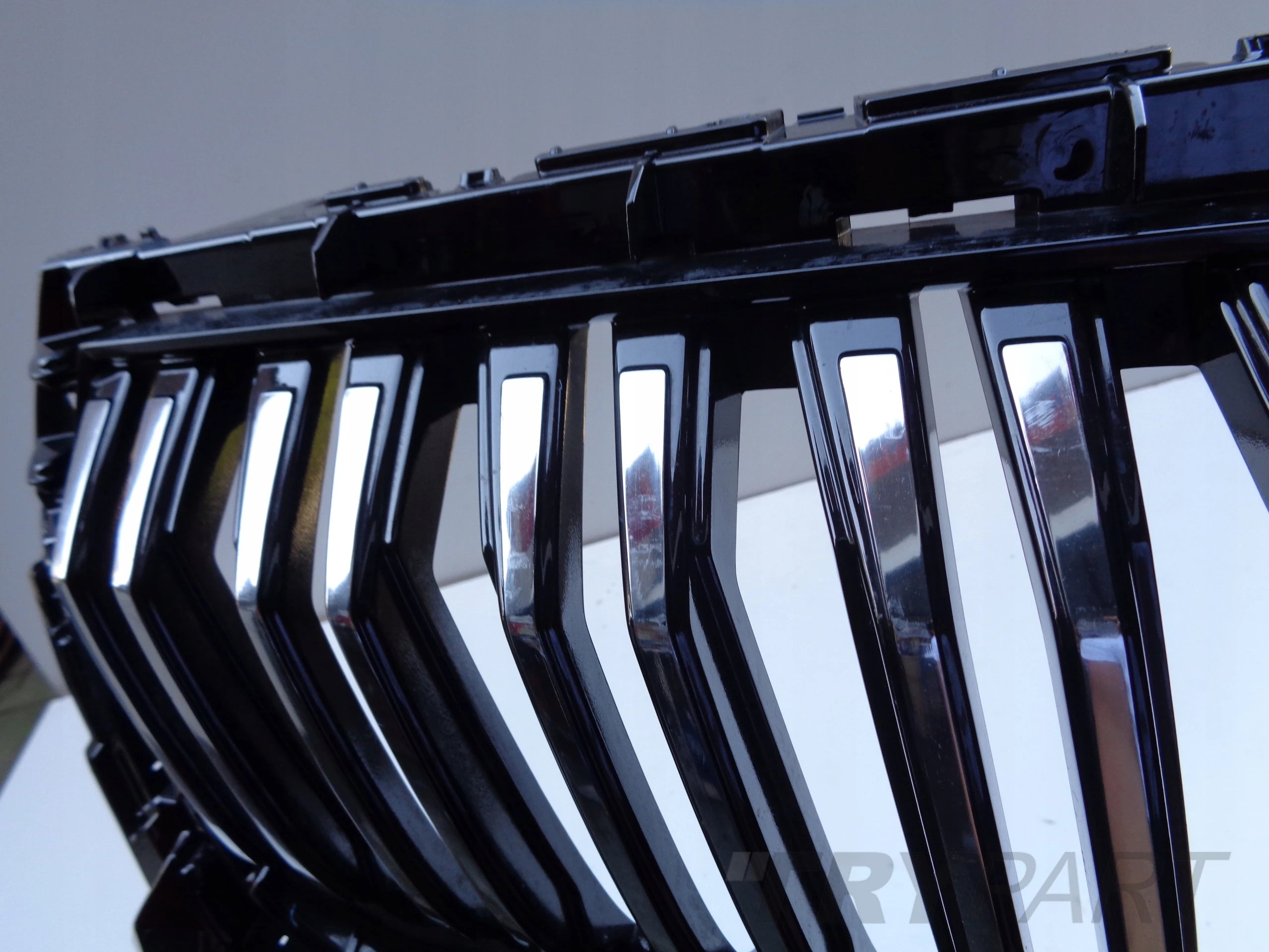 GRILLE SKODA KODIAQ 565 21- LIFT