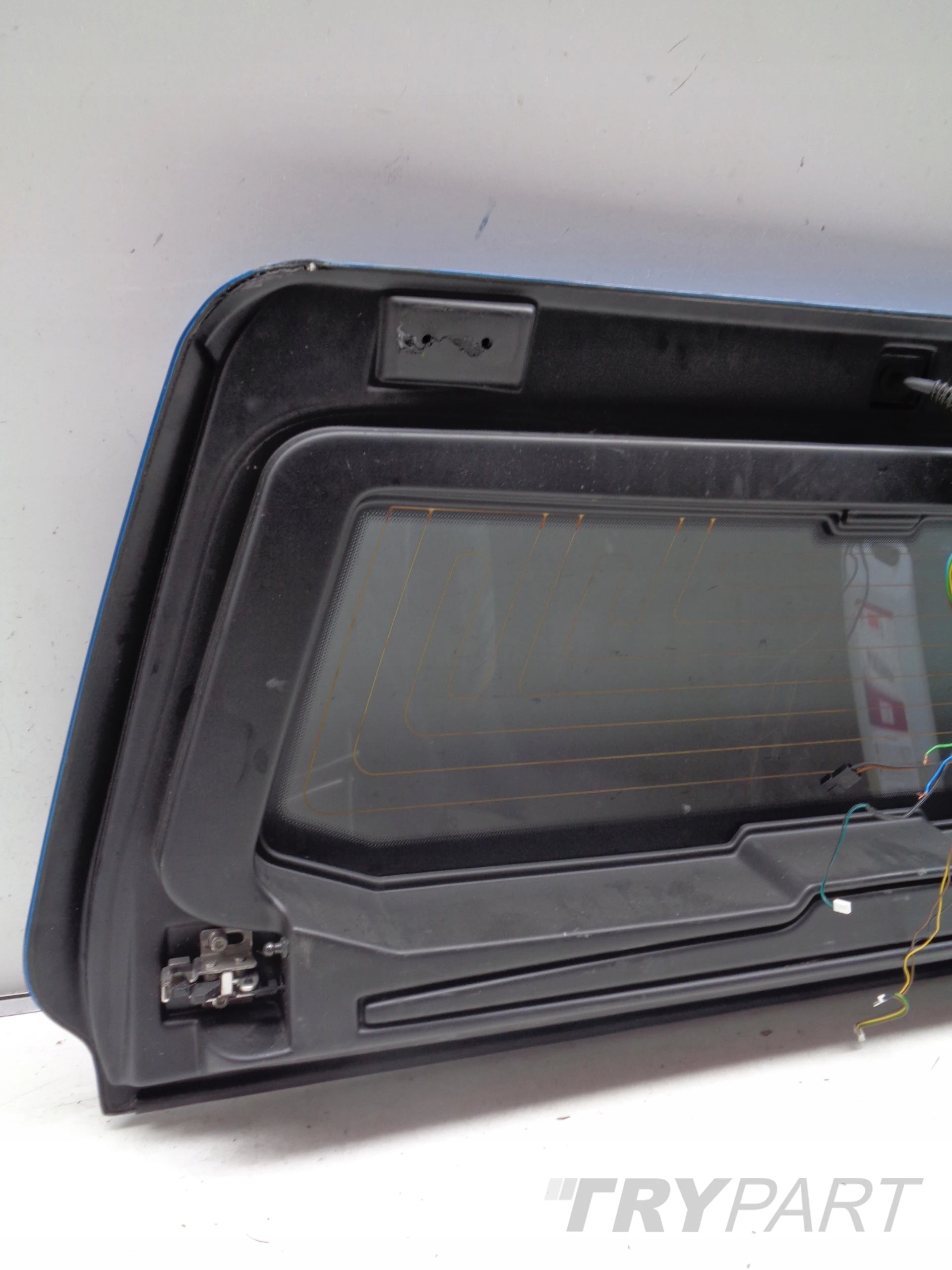 HARDTOP REAR TAILGATE GLASS VW AMAROK NO 34444