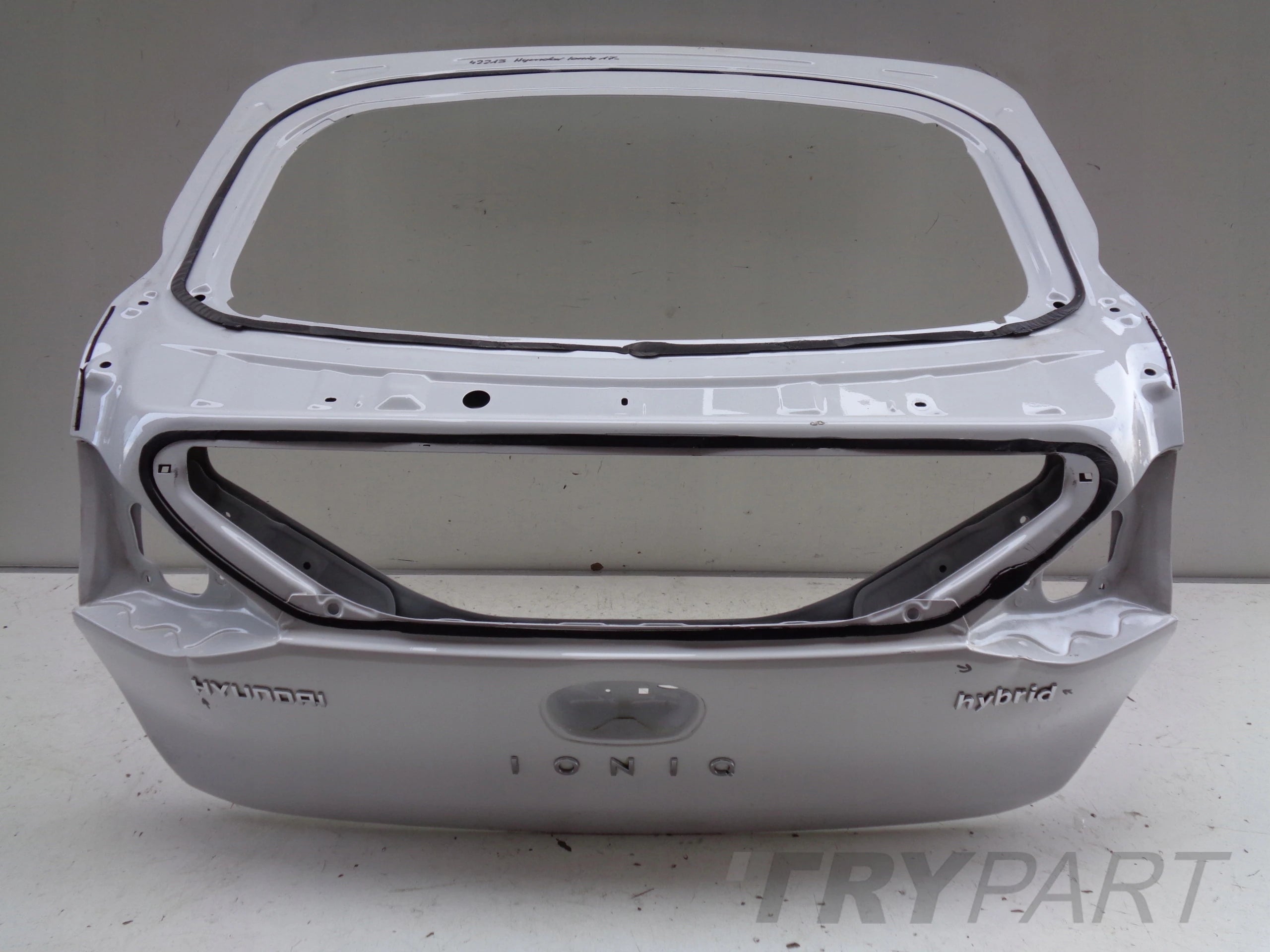 HYUNDAI IONIQ 17- TAILGATE NO. 42213