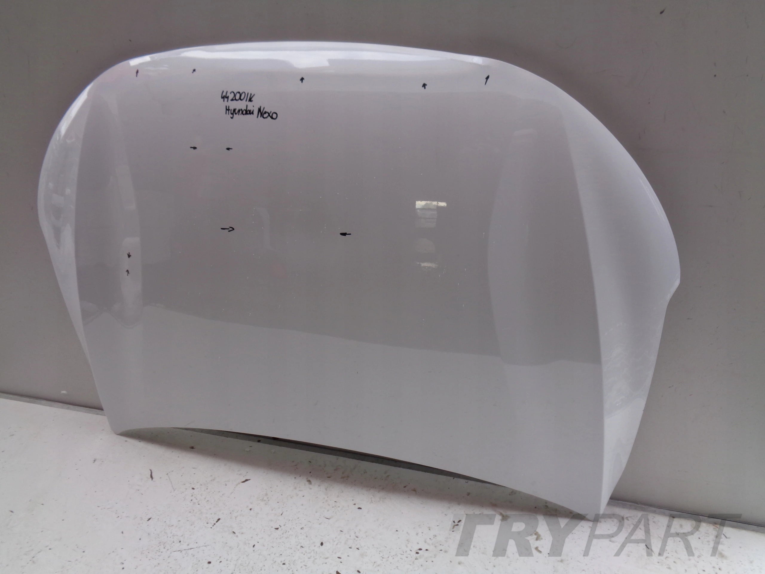 HYUNDAI NEXO ENGINE HOOD COVER NO. 44200