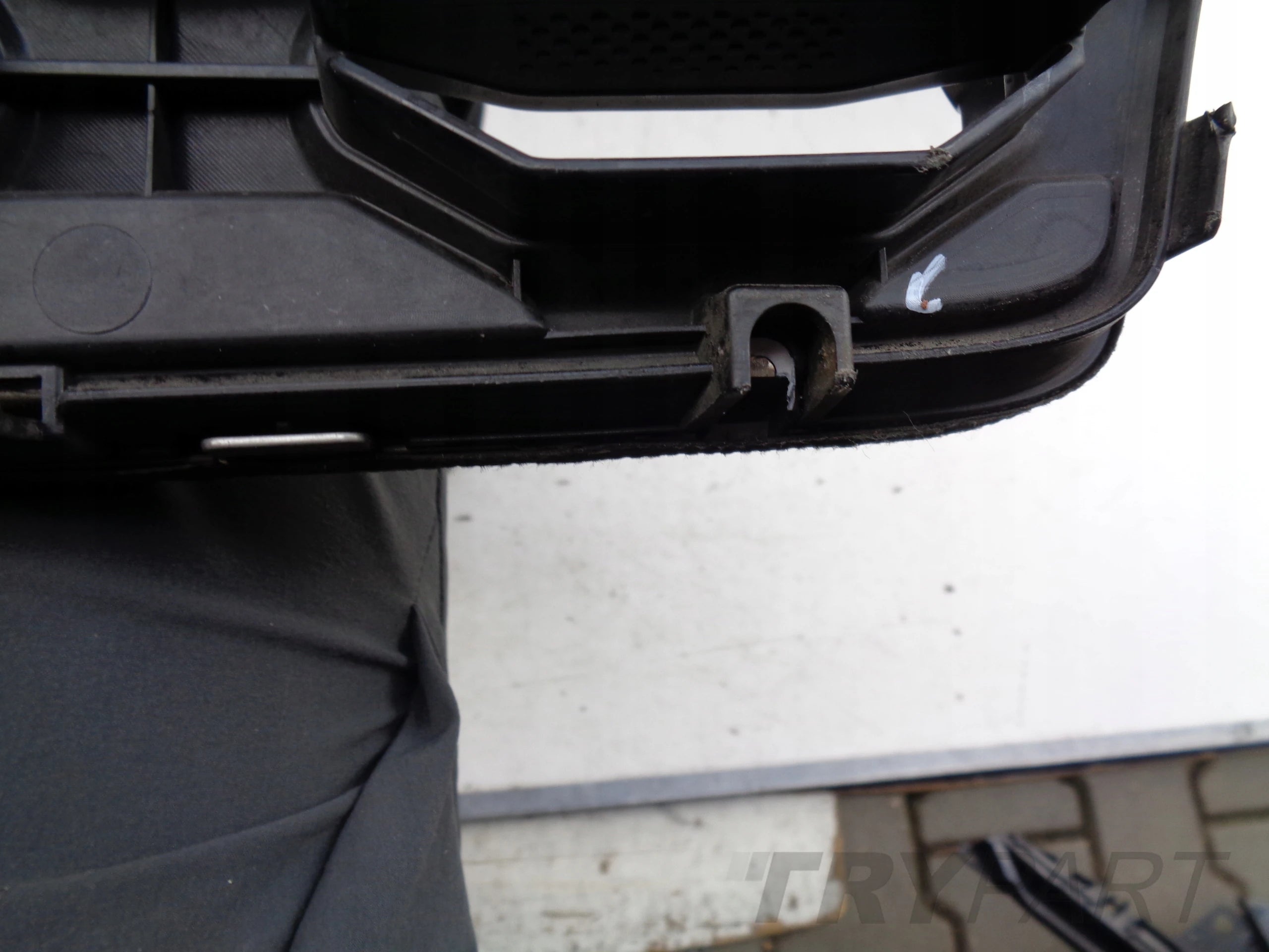 HYUNDAI SANTA FE IV 18- Grille Cover