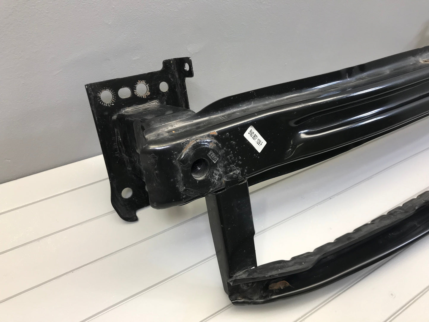 Volkswagen Tiguan 2007-2011 Front Bumper Cross Member Reinforcement Bar 5N0807109