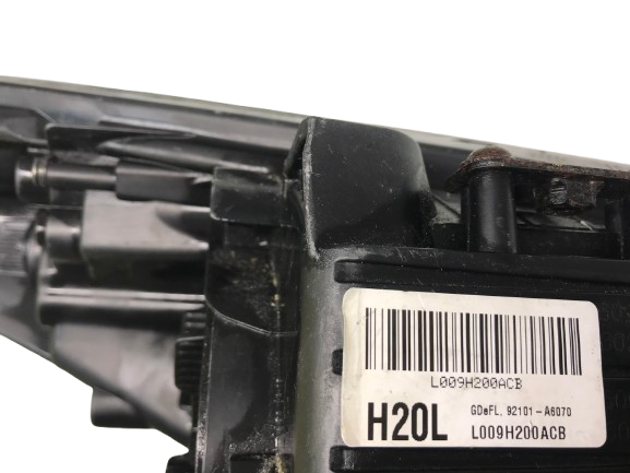 Hyundai I30 H.B 2012-2016 Headlight Front Left 92101A6070 Suitable RHD - LHD Car ( with defect )