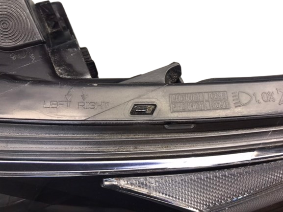 Hyundai I30 H.B 2012-2016 Headlight Front Left 92101A6070 Suitable RHD - LHD Car ( with defect )