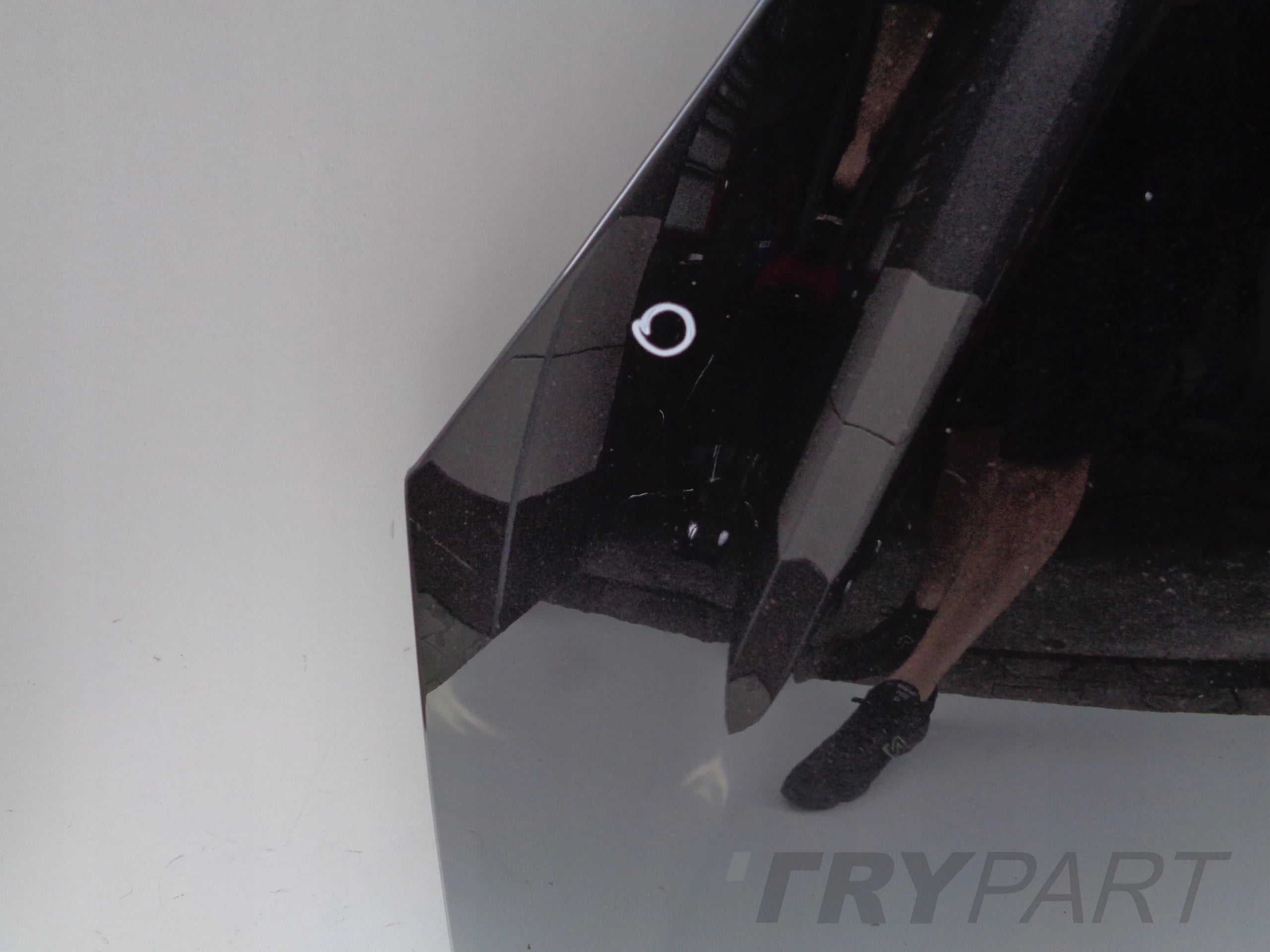 JAGUAR E-PACE 18- ENGINE HOOD COVER NO. 46686