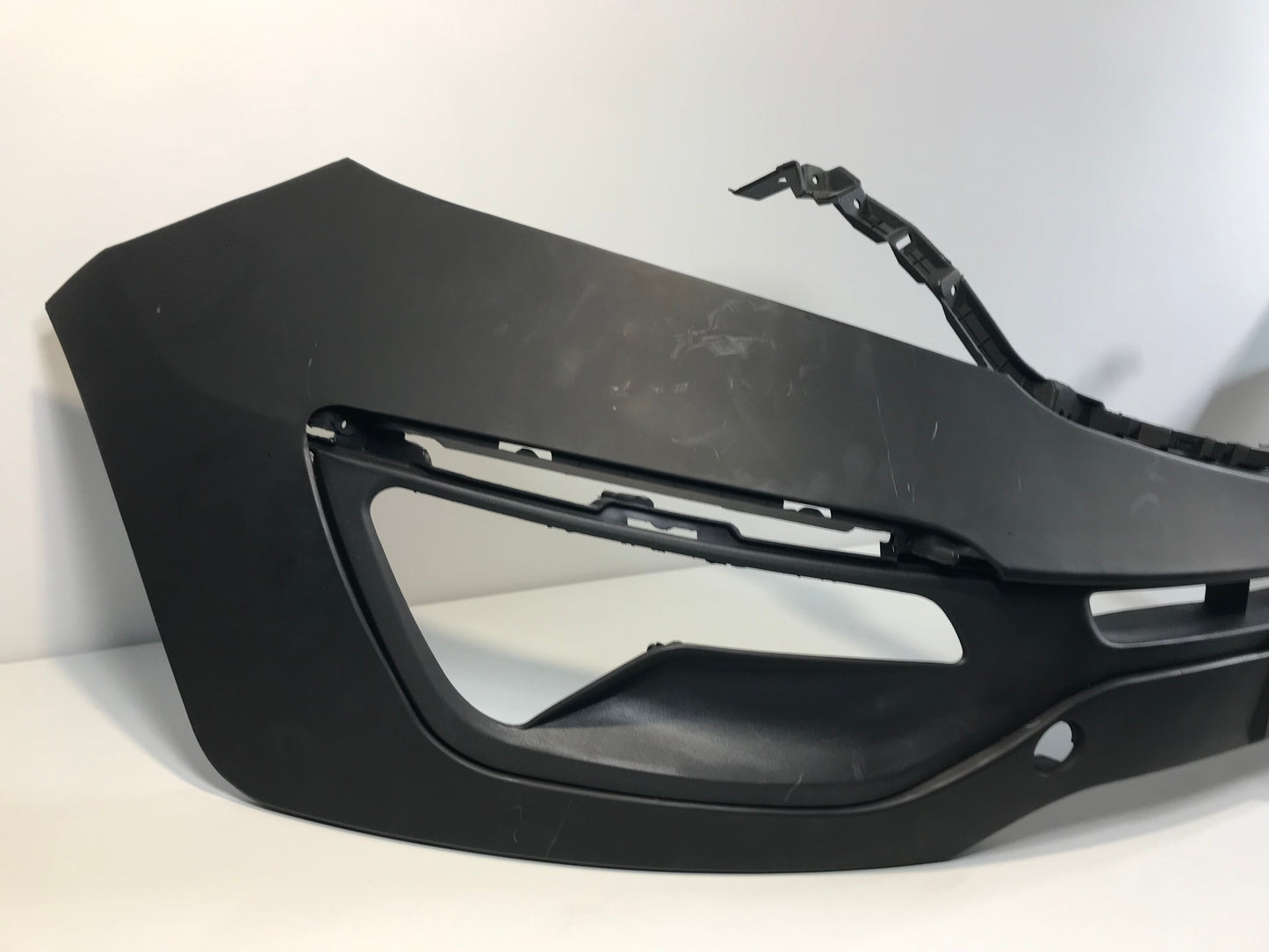 Kia Sportage 2010-2015 ( New ) Front Bumper 865113W000
