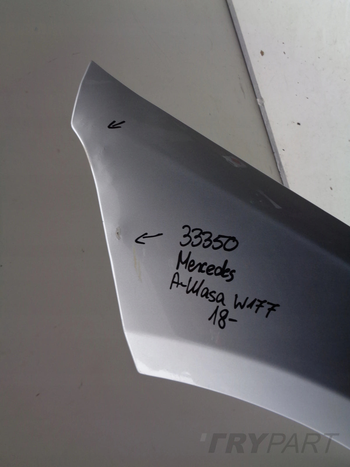 LEFT FENDER MERCEDES A-CLASS W177 18- NO. 33350