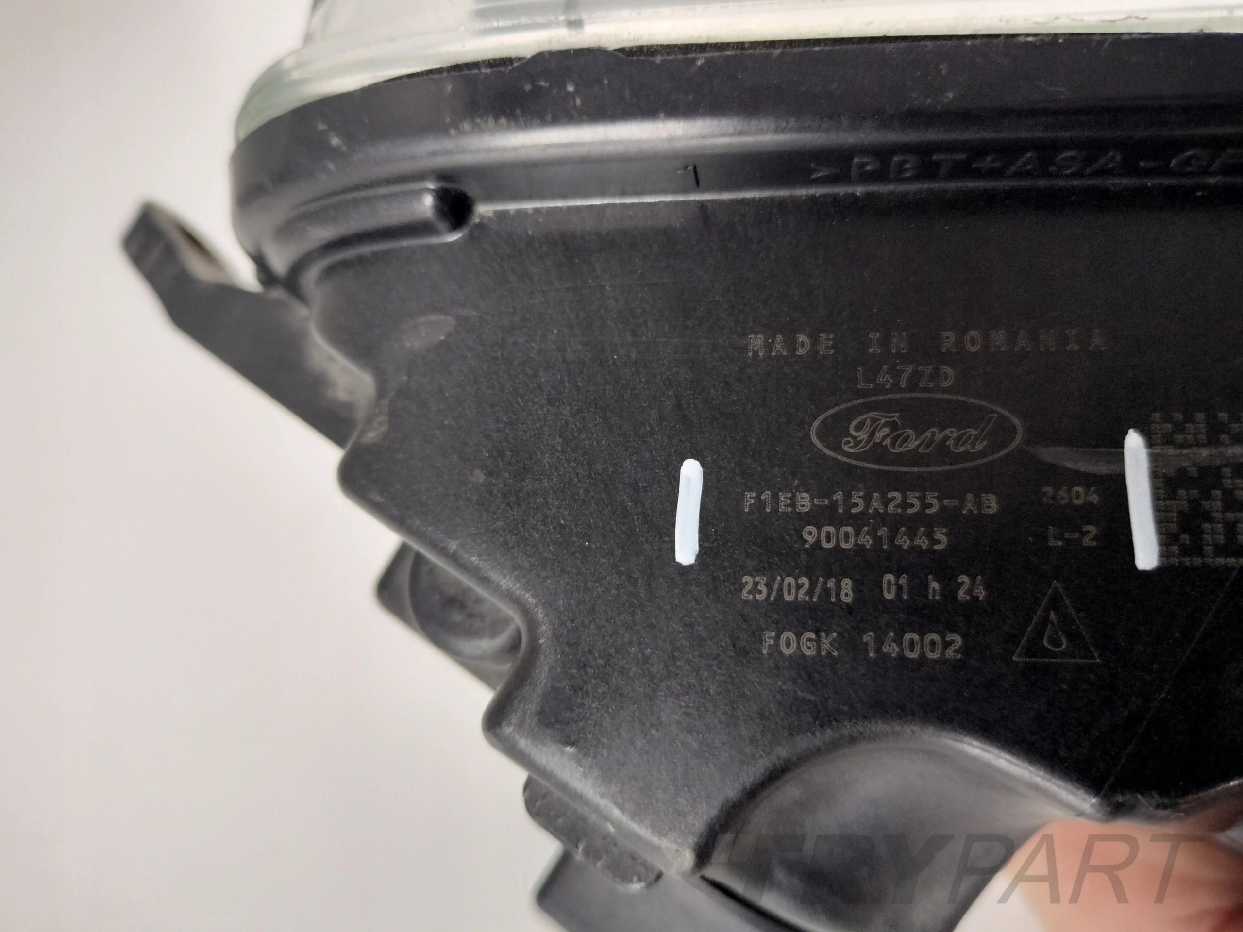 LEFT FOG LIGHT FOR FORD FOCUS MK3 14- FACELIFT