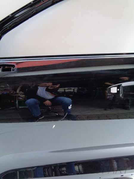 LEFT FRONT DOOR VOLVO XC40 18- NO. 46328
