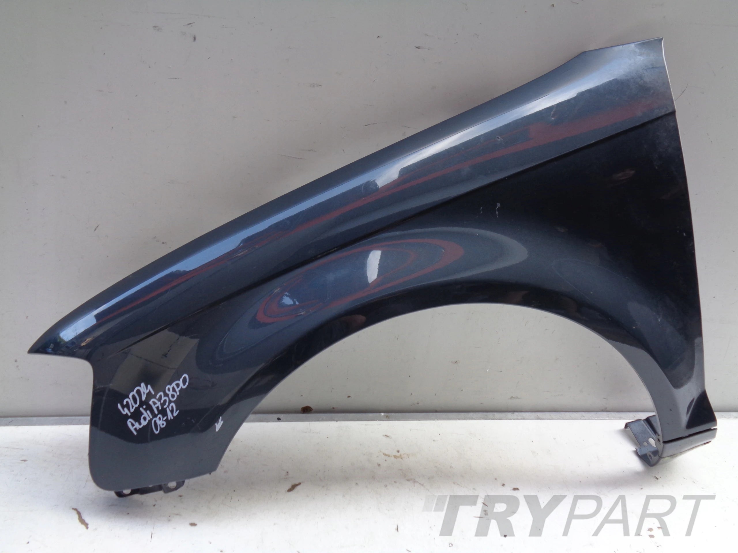 LEFT FRONT FENDER AUDI A3 8P 8P0 08-12 NO. 42024