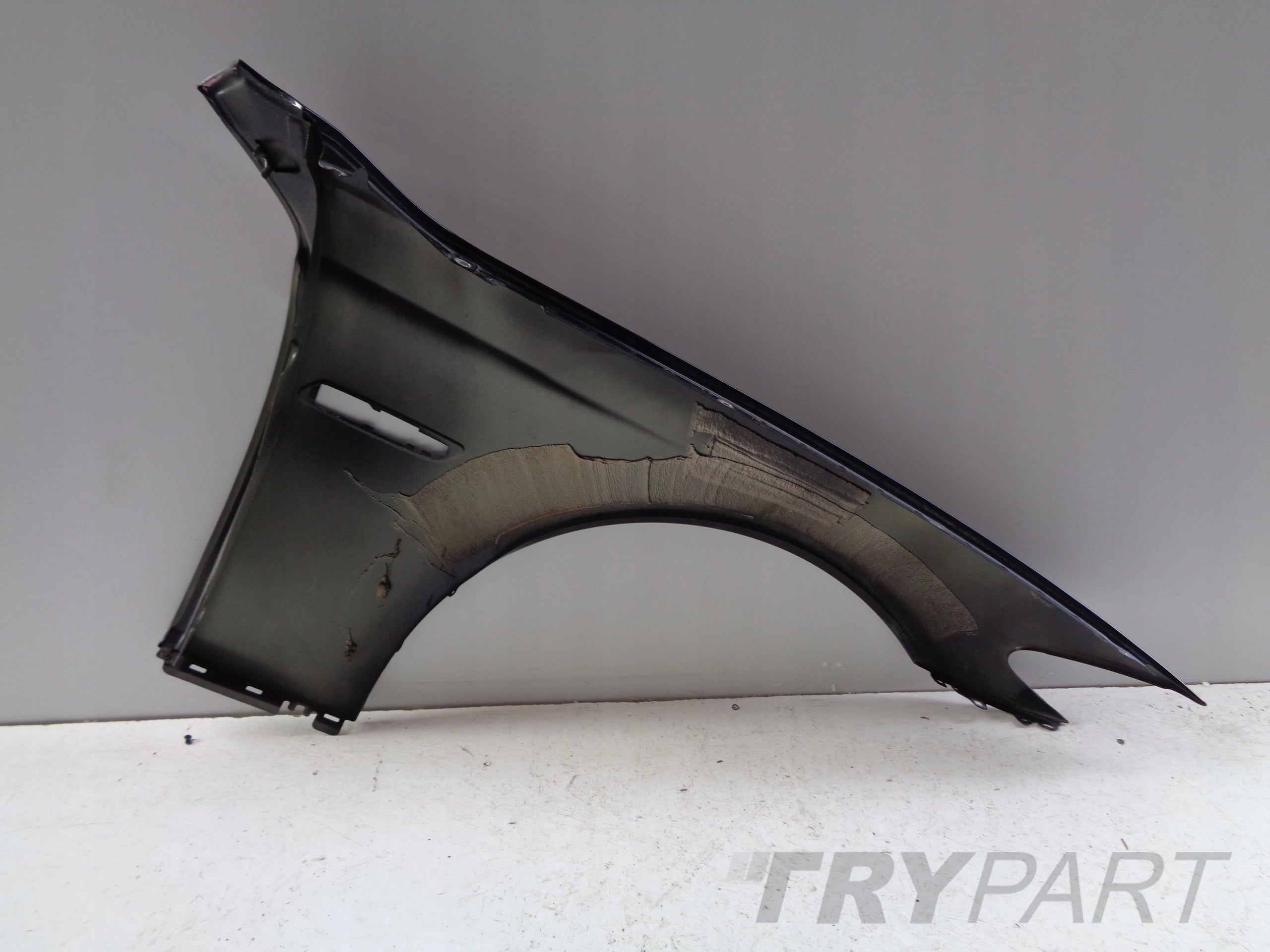 LEFT FRONT FENDER BMW 5 F10 F11 NO. 50779