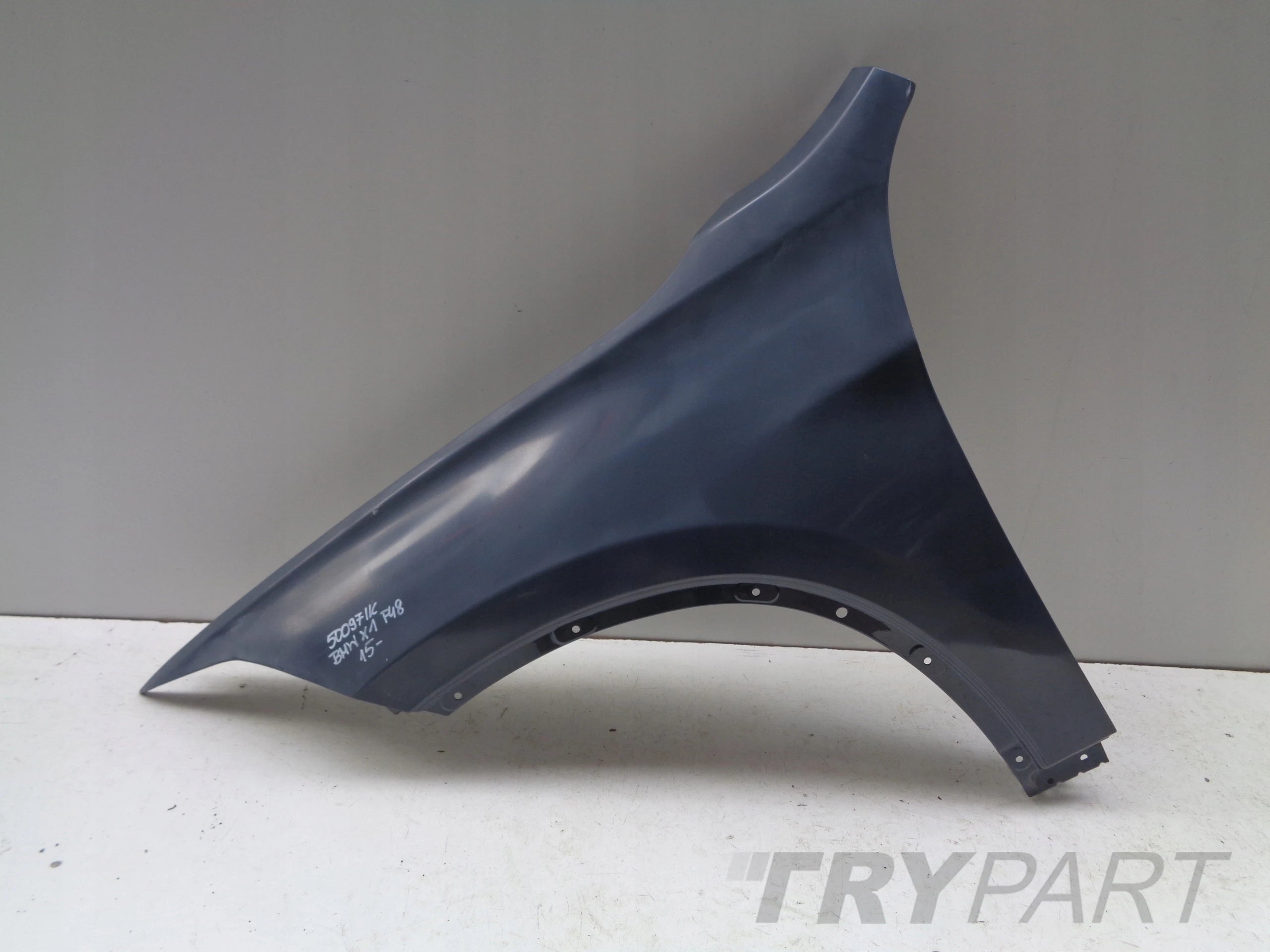 LEFT FRONT FENDER BMW X1 F48 15- NO. 50097