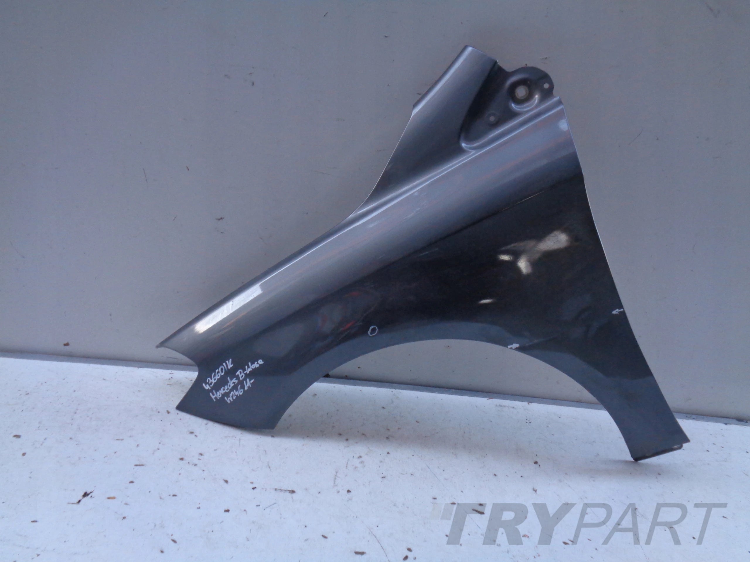 LEFT FRONT FENDER FOR MERCEDES B-CLASS W246 11- NO. 43660